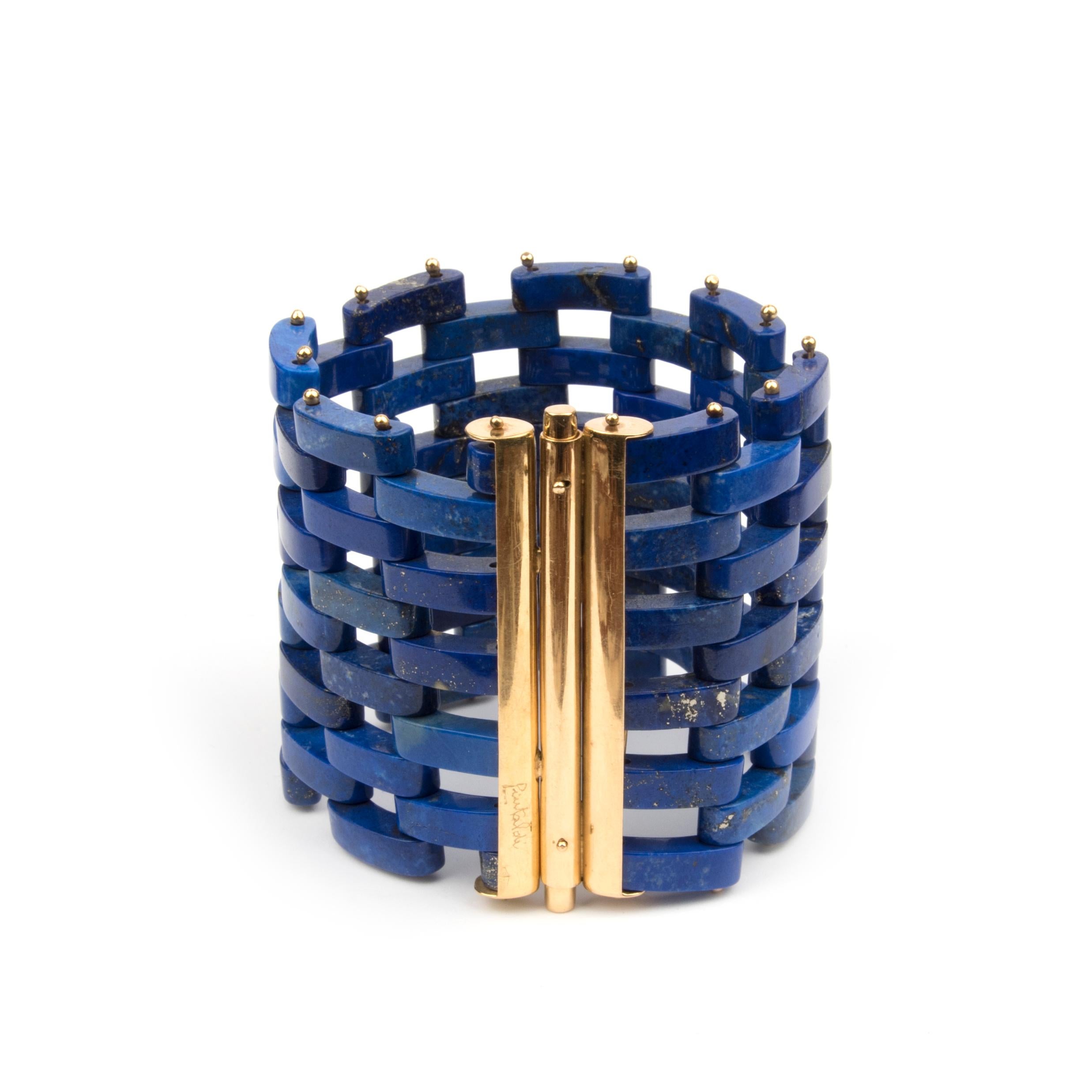 Lapis Lazuli and 18 Karat Yellow Gold Link Bracelet by Angela Pintaldi For Sale 2
