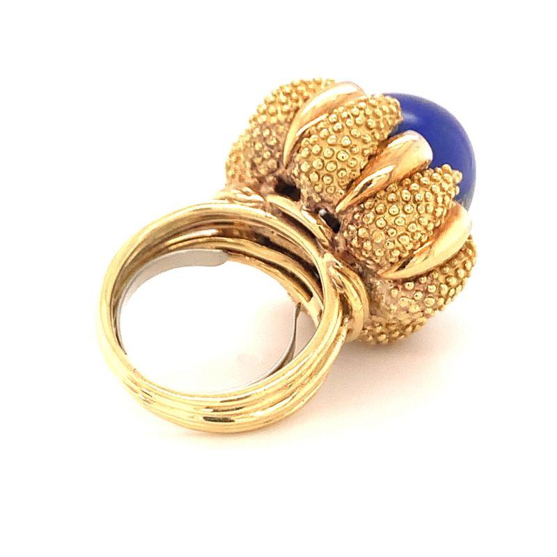 Lapis Lazuli and Diamond 18K Yellow Gold Cocktail Ring, circa 1960s In Good Condition For Sale In Beverly Hills, CA