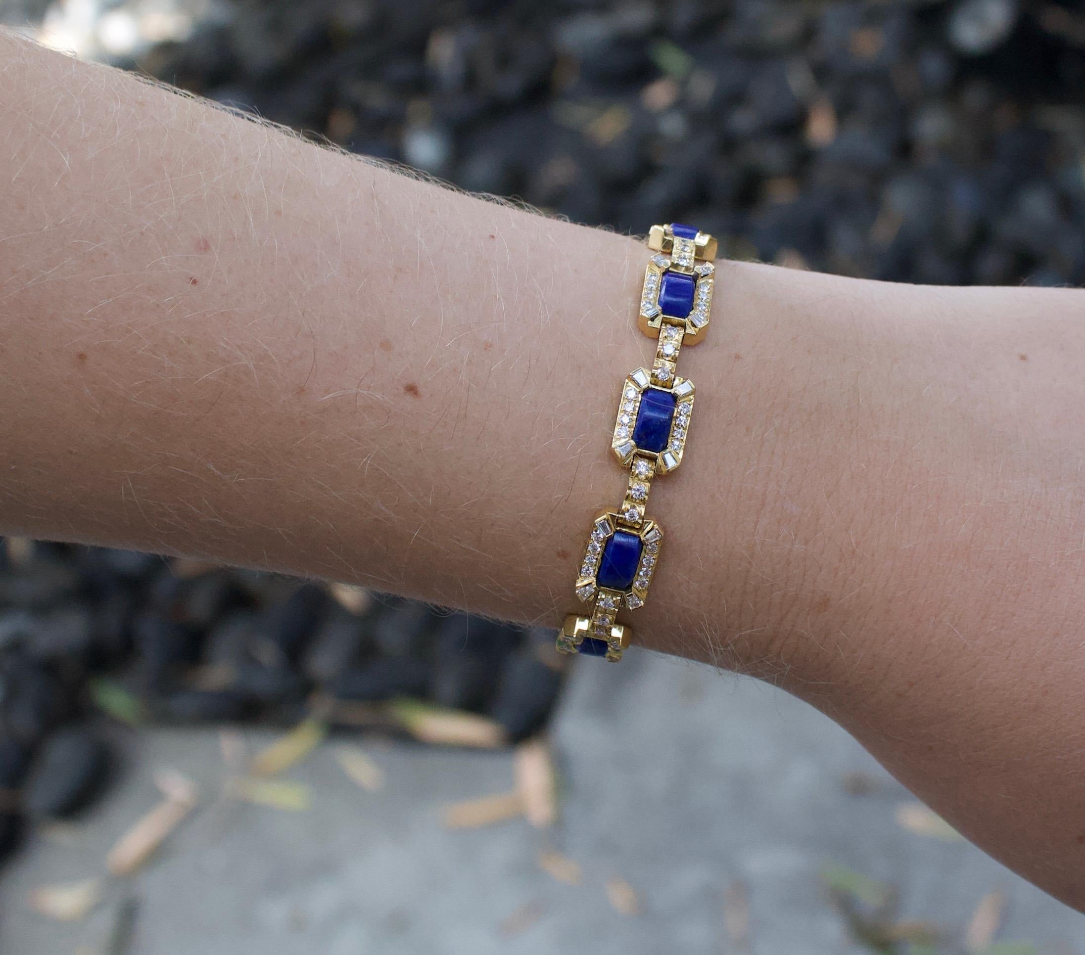 Women's or Men's    Lapis Lazuli and Diamond Bracelet in 18 Karat Yellow Gold For Sale