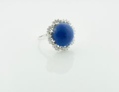 Bague dôme en lapis-lazuli et diamants en or blanc, vers les années 1960
