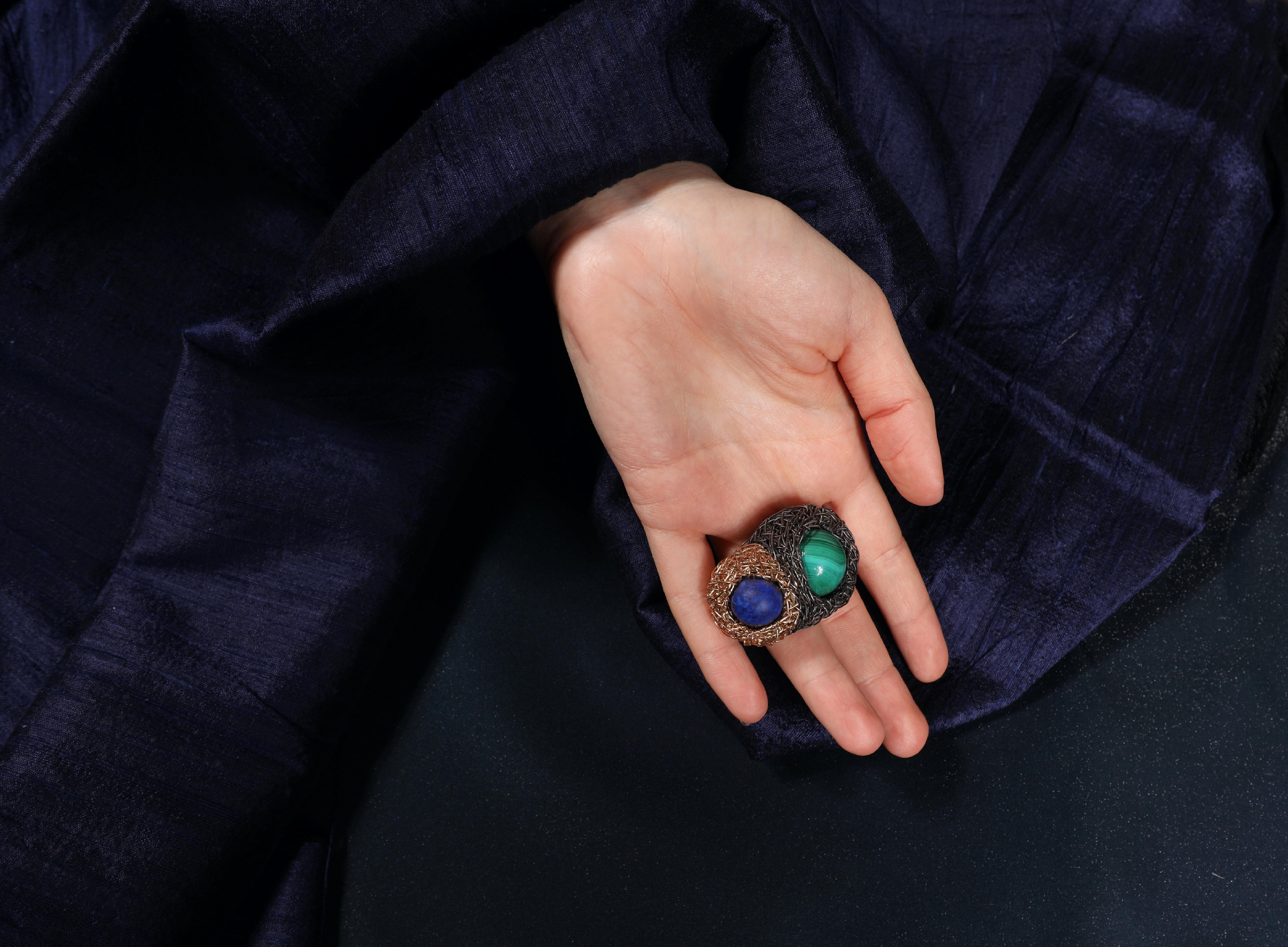 Lapis Lazuli and Malachite One-Off 14 K Yellow Gold F. Artist Cocktail Ring For Sale 4