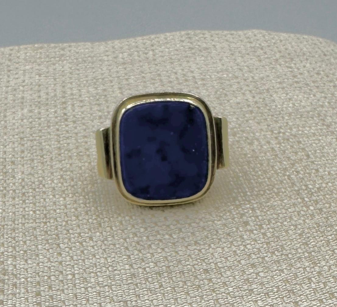 Cabochon Lapis Lazuli Art Deco Ring Antique 14 Karat Yellow Gold For Sale