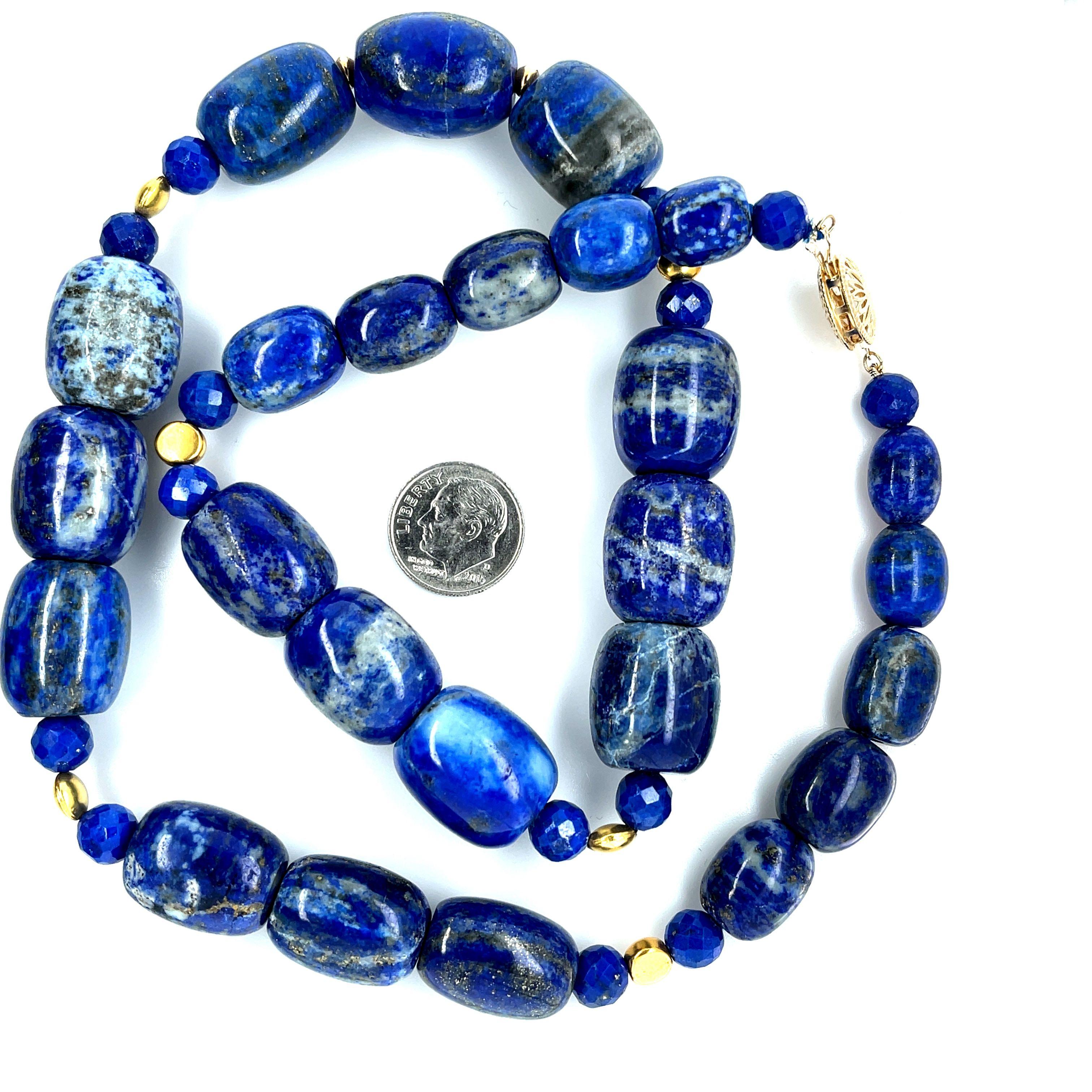 Lapis Lazuli Barrel Shaped Beaded Necklace with Yellow Gold Accents, 22 Inches In New Condition For Sale In Los Angeles, CA