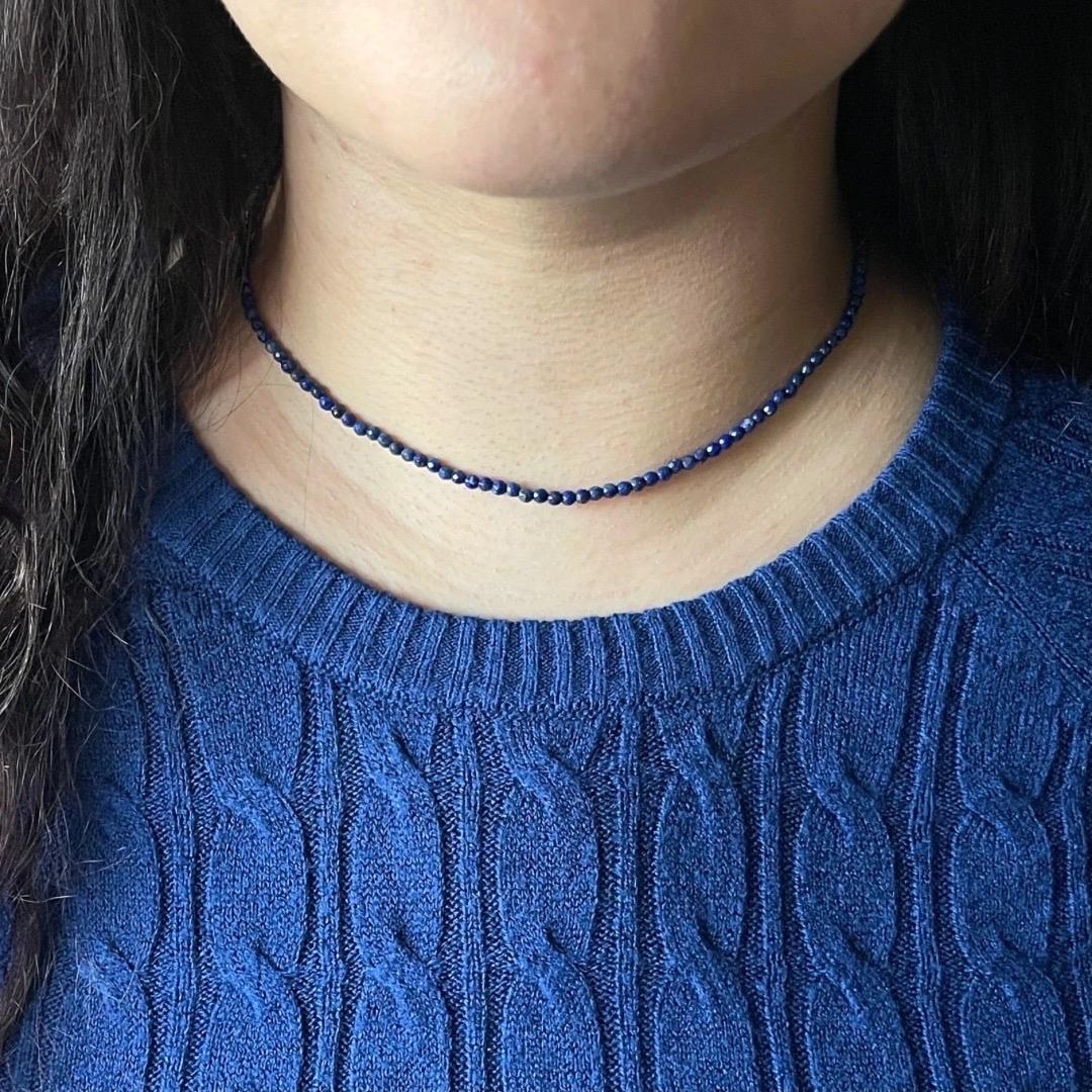 Collana girocollo con perline di lapislazzuli in argento 925 In condizioni Nuovo in vendita a Ridgefield, CT