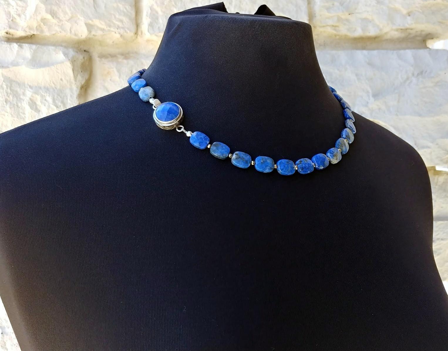 Lapis Lazuli Beaded Necklace In New Condition For Sale In Chesterland, OH