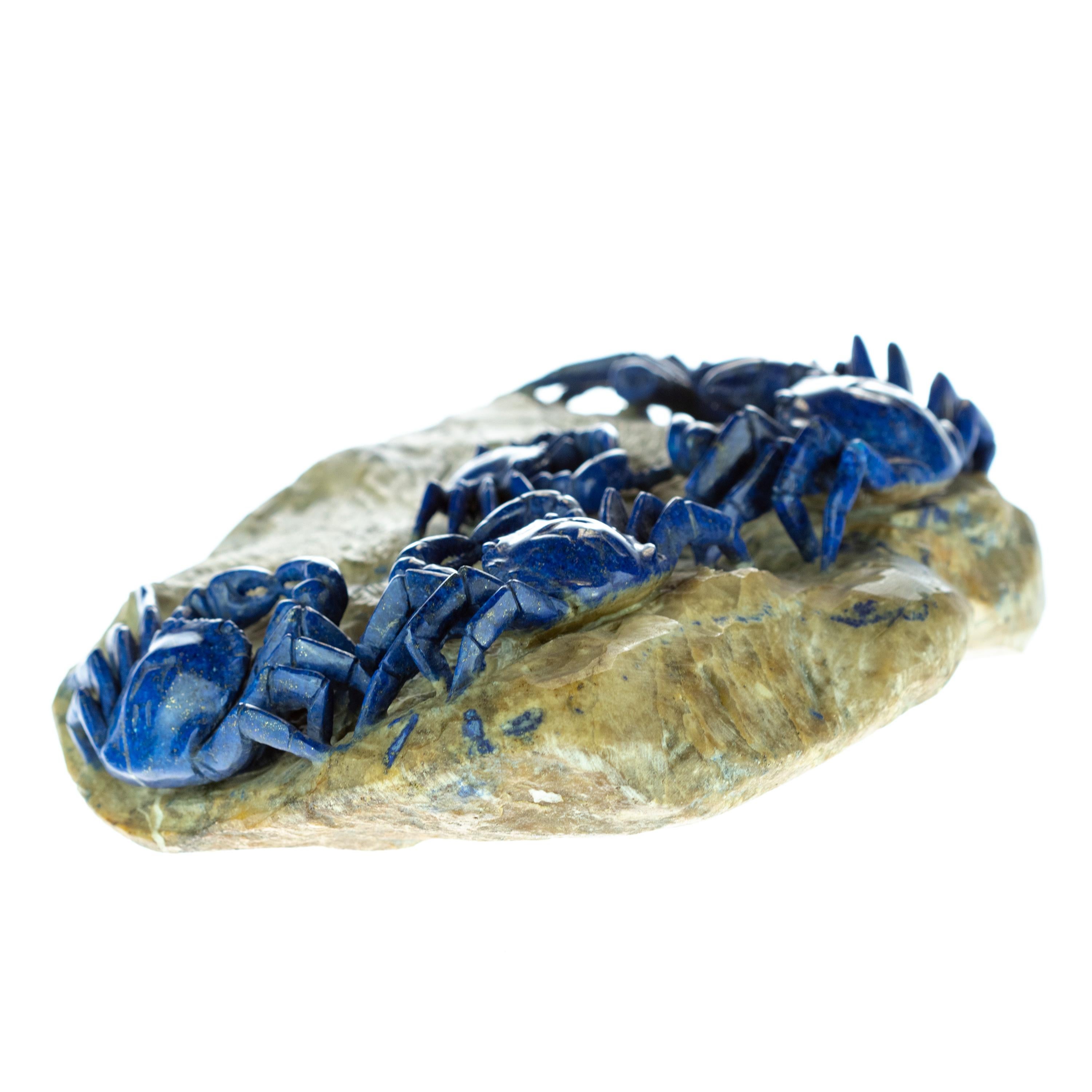 Chinese Export Lapis Lazuli Blue Crab Carved Animal Artisanal Eastern Crabs Statue Sculpture