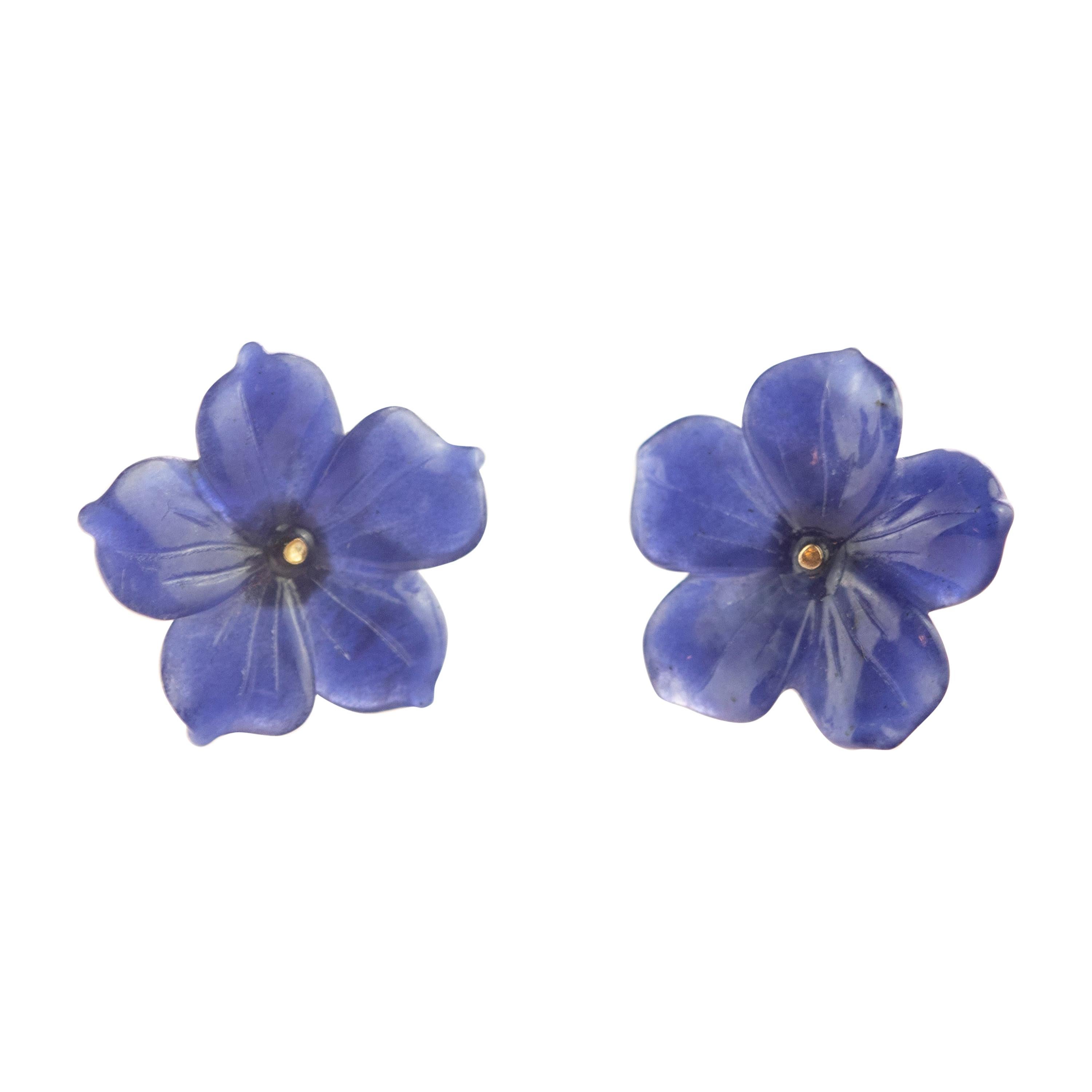 Lapis Lazuli Blue Flower Handmade 18 Karat Gold Italian Stud Handmade Earrings For Sale
