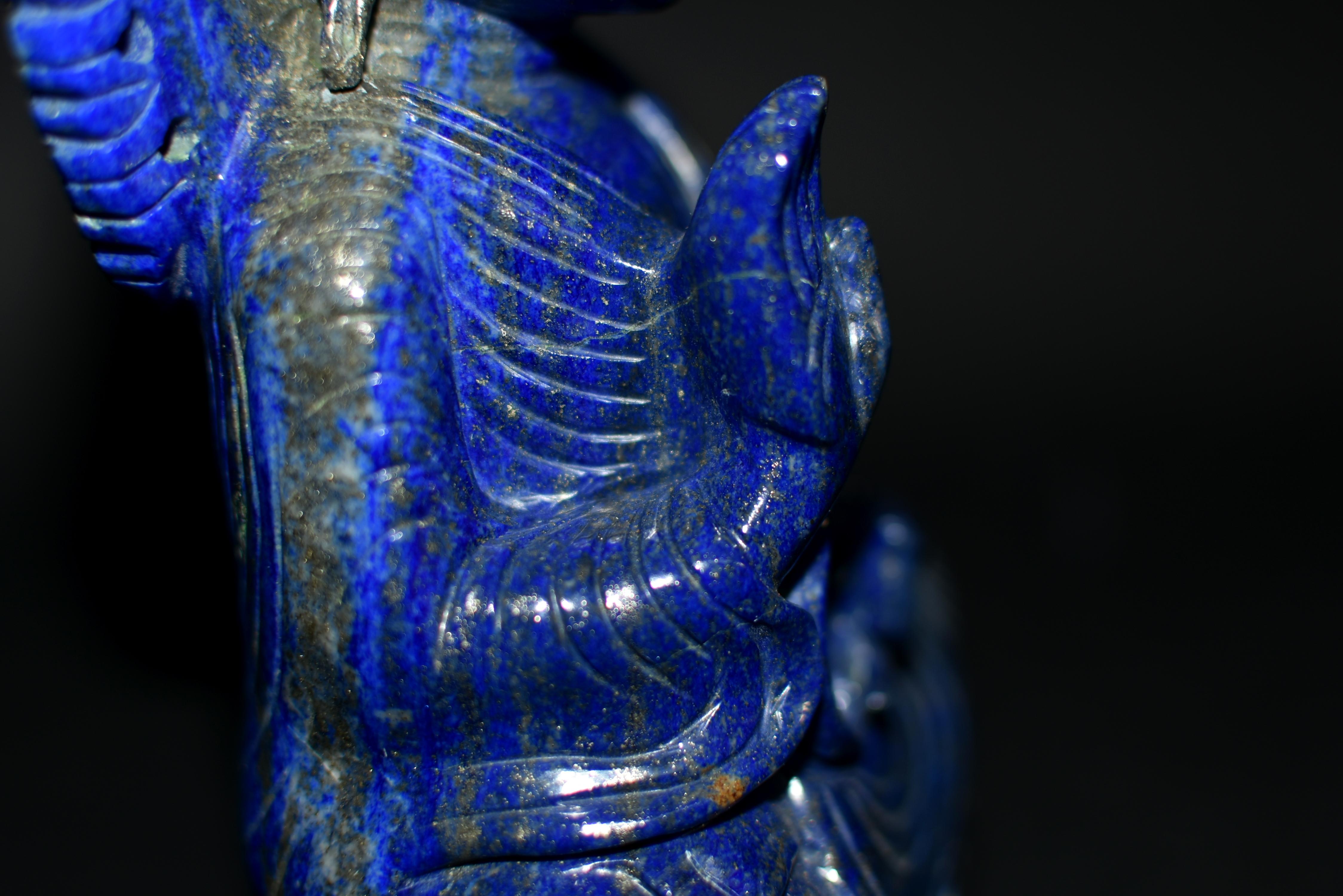 Buddha-Statue aus Lapislazuli, handgeschnitzt, 6 lbs im Angebot 11