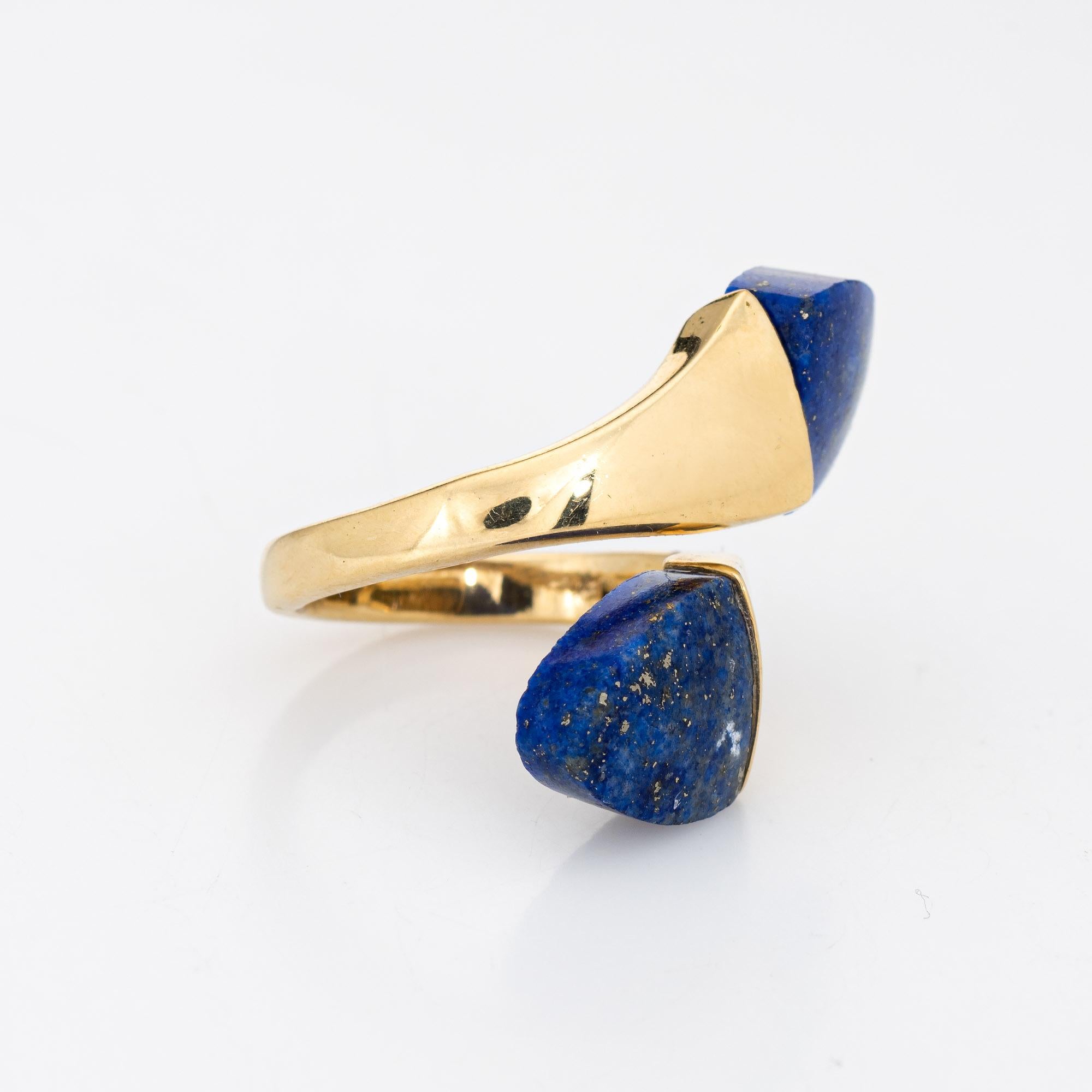 Modern Lapis Lazuli Bypass Ring Vintage 18 Karat Yellow Gold Moi et Toi Estate Jewelry
