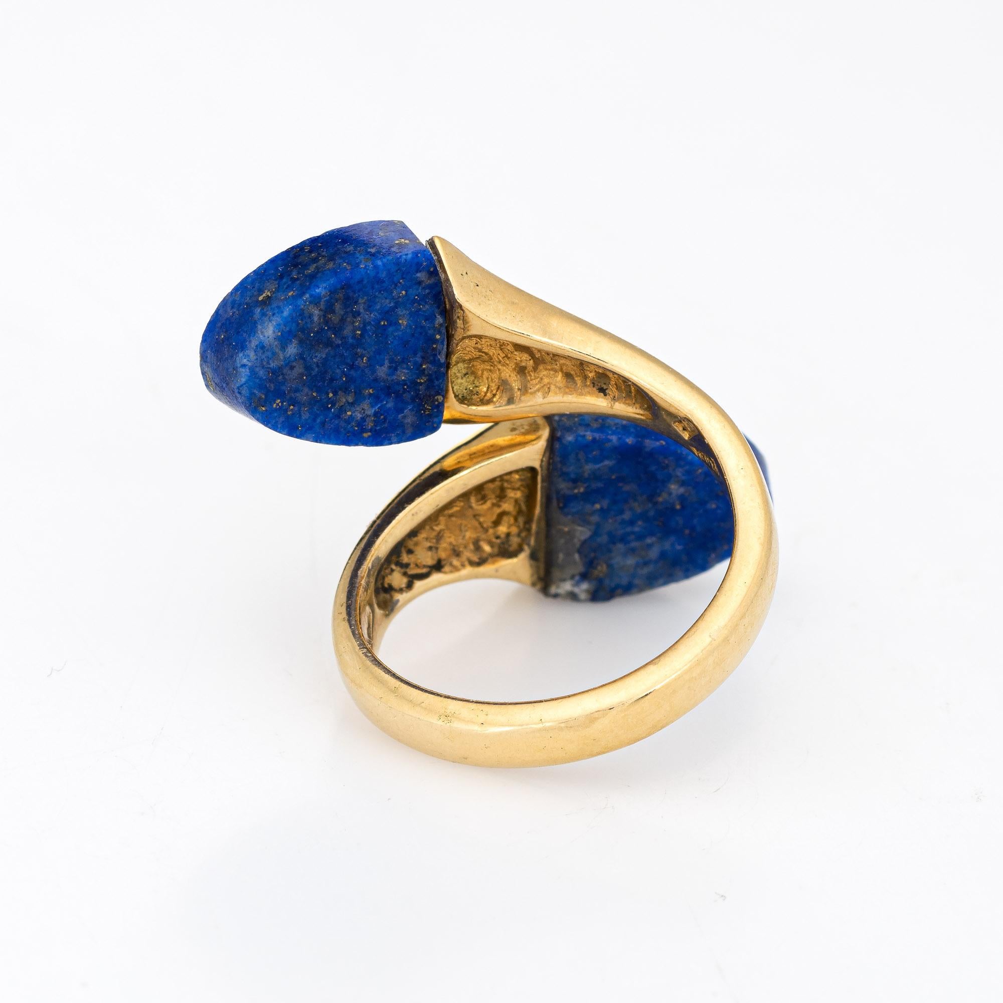 Lapis Lazuli Bypass Ring Vintage 18 Karat Yellow Gold Moi et Toi Estate Jewelry In Good Condition In Torrance, CA