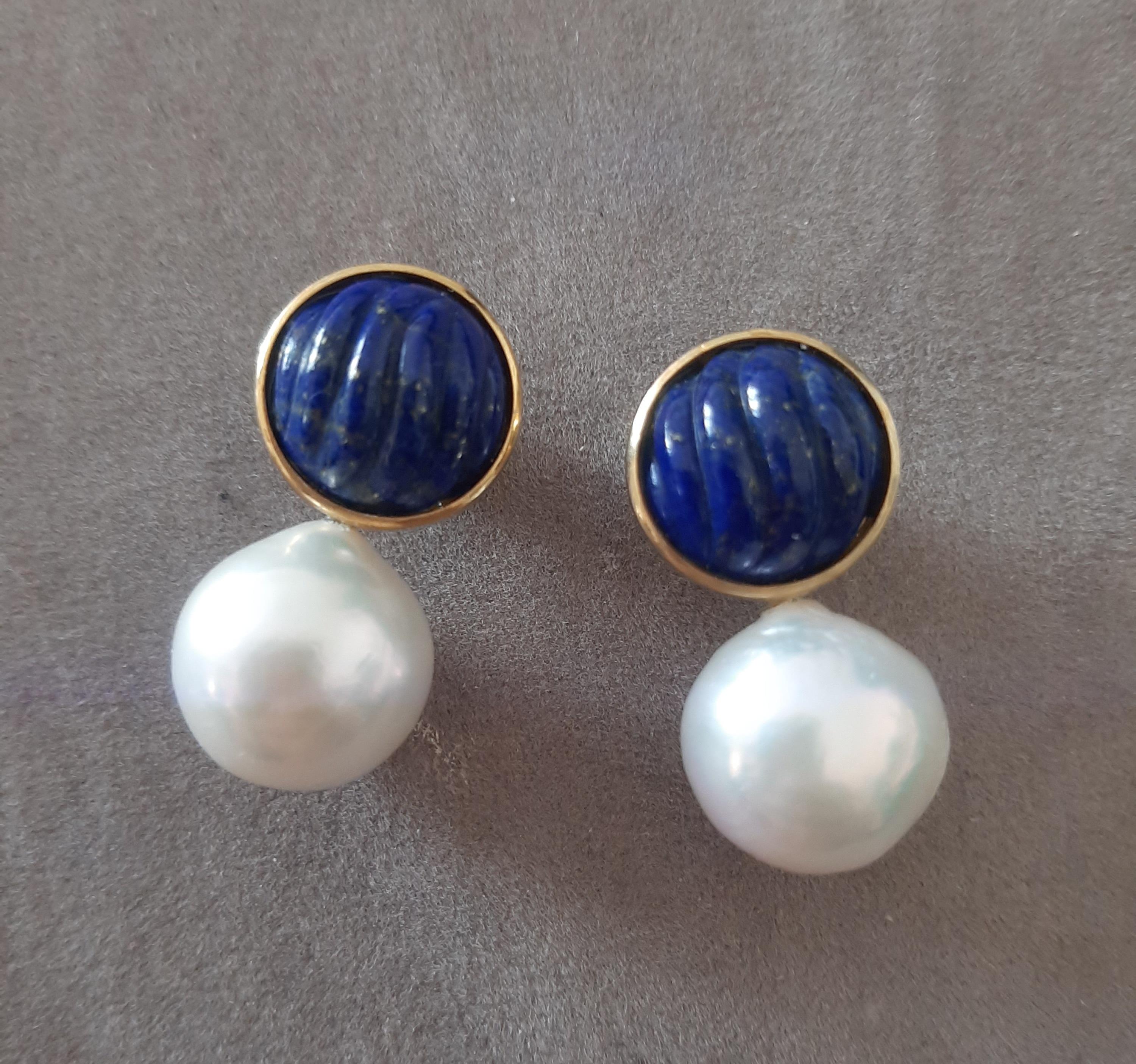 Boucles d'oreilles en Lapis Lazuli et Perles Baroques Blanches 14k en or massif en vente 7