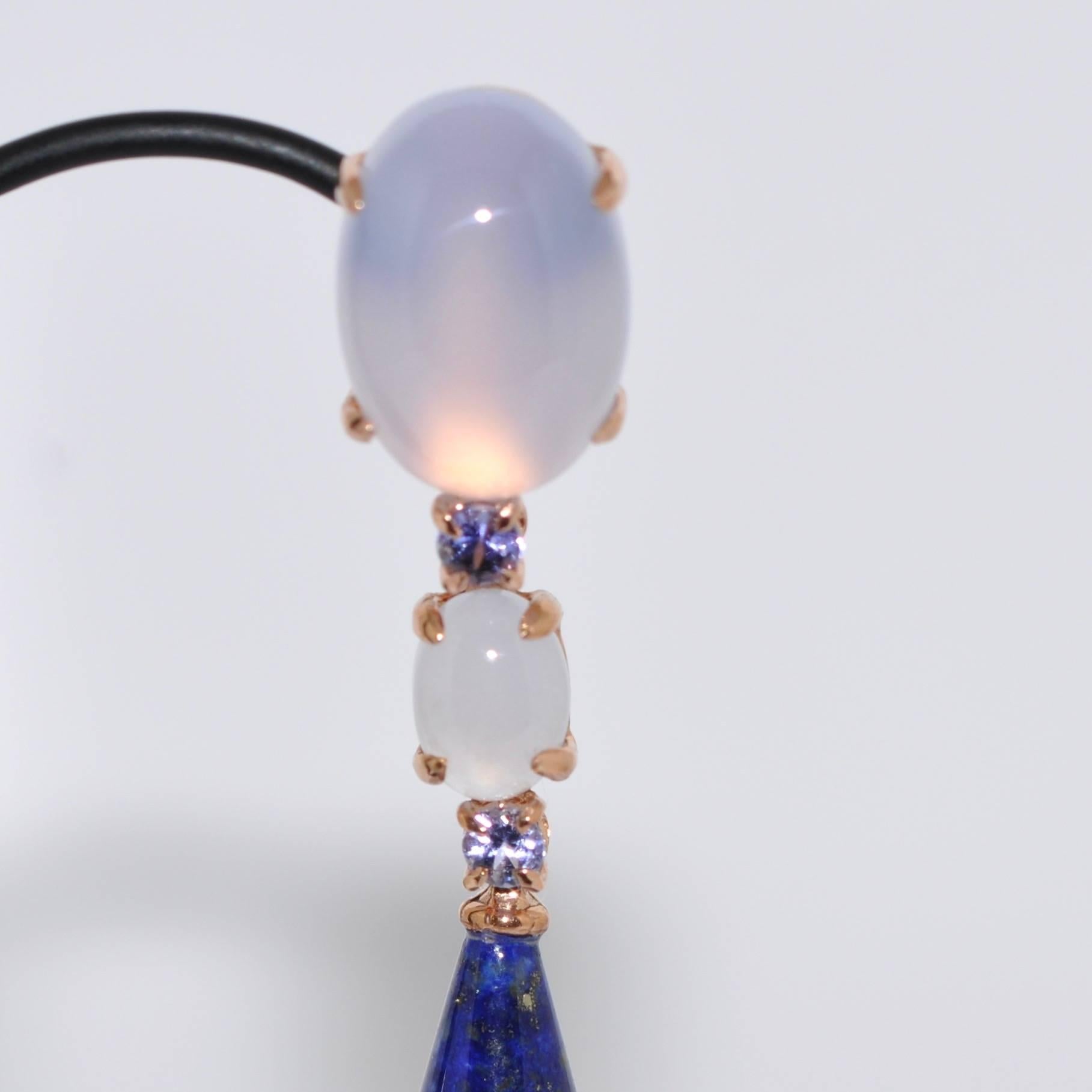 Lapis Lazuli, Chalcedony and Tanzanite Rose Gold Chandelier Earrings In New Condition In Vannes, FR
