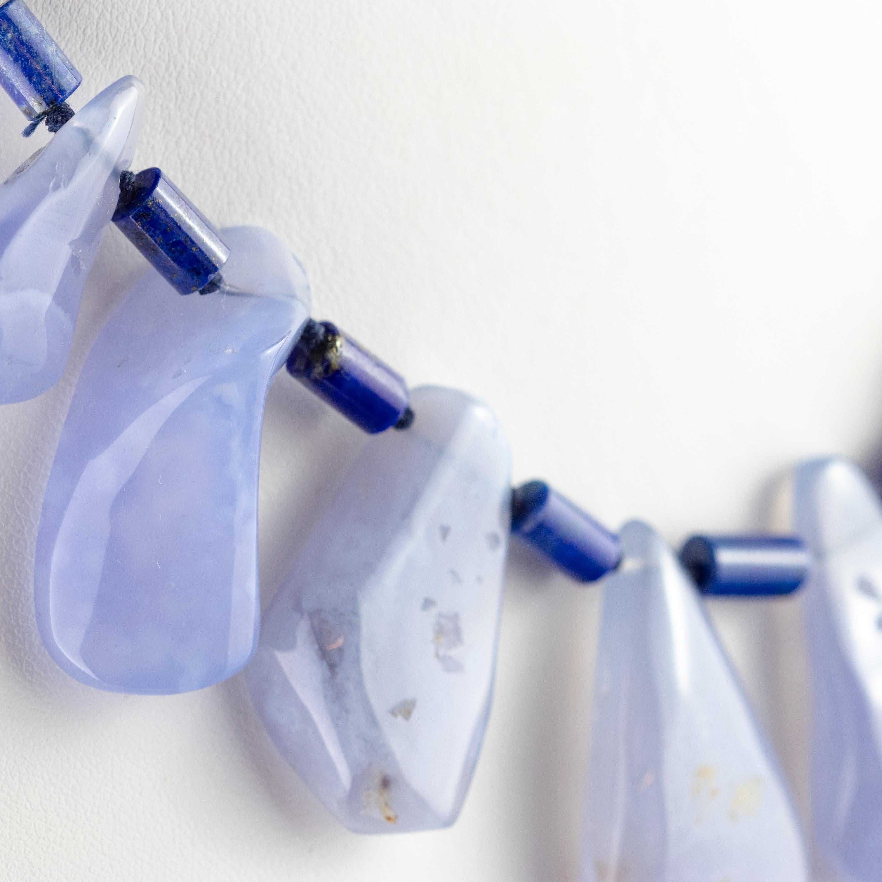 Collana in Lapislazzuli Calcedonio fatta a mano in Argento Tribale Guerriero Audace in vendita 1