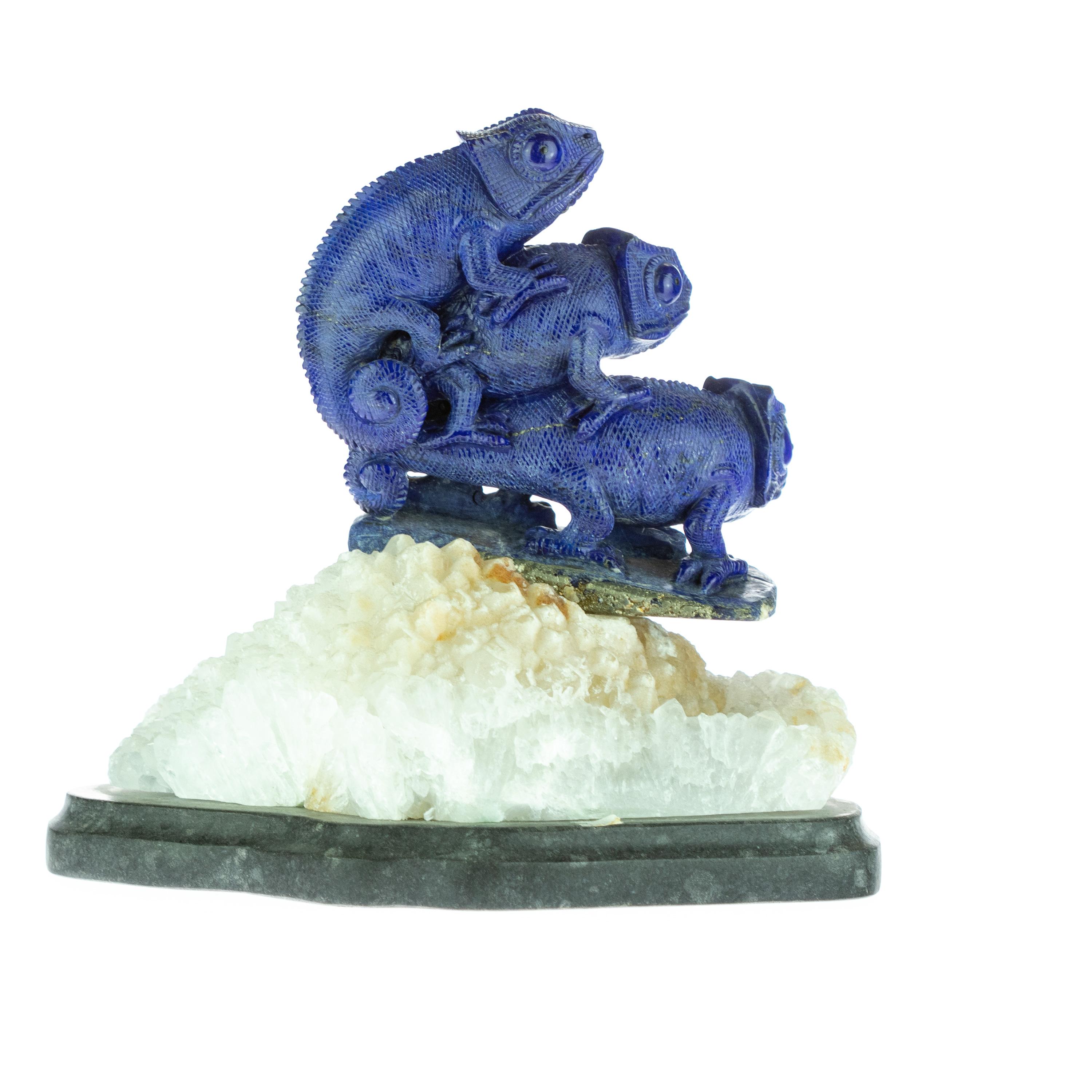 Hong Kong Lapis Lazuli Chameleon Figurine Carved Asian Artisan Animal Statue Sculpture For Sale