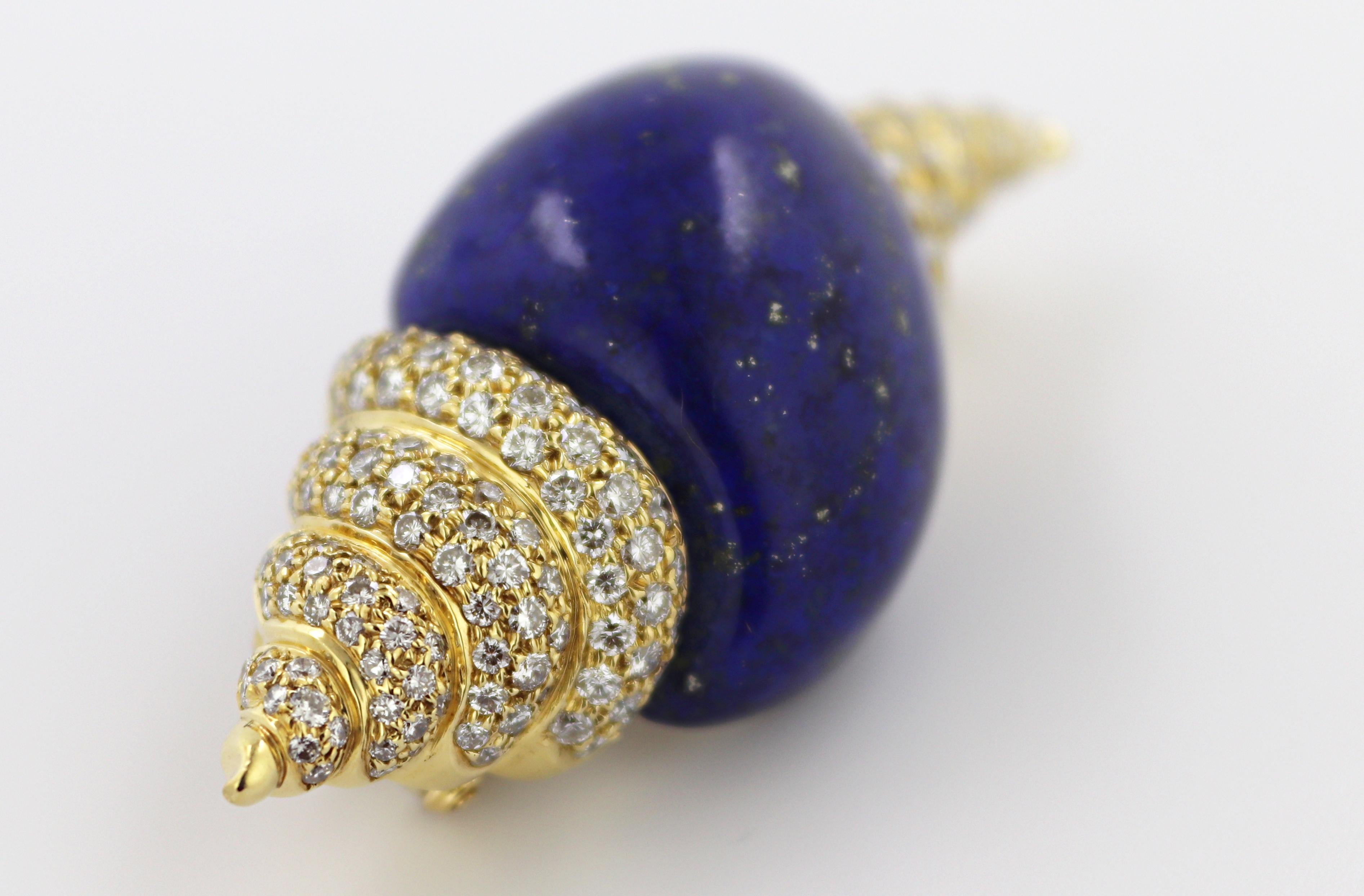 Lapis Lazuli, Diamond 18k Yellow Gold Seashell Brooch In Good Condition For Sale In Pleasant Hill, CA