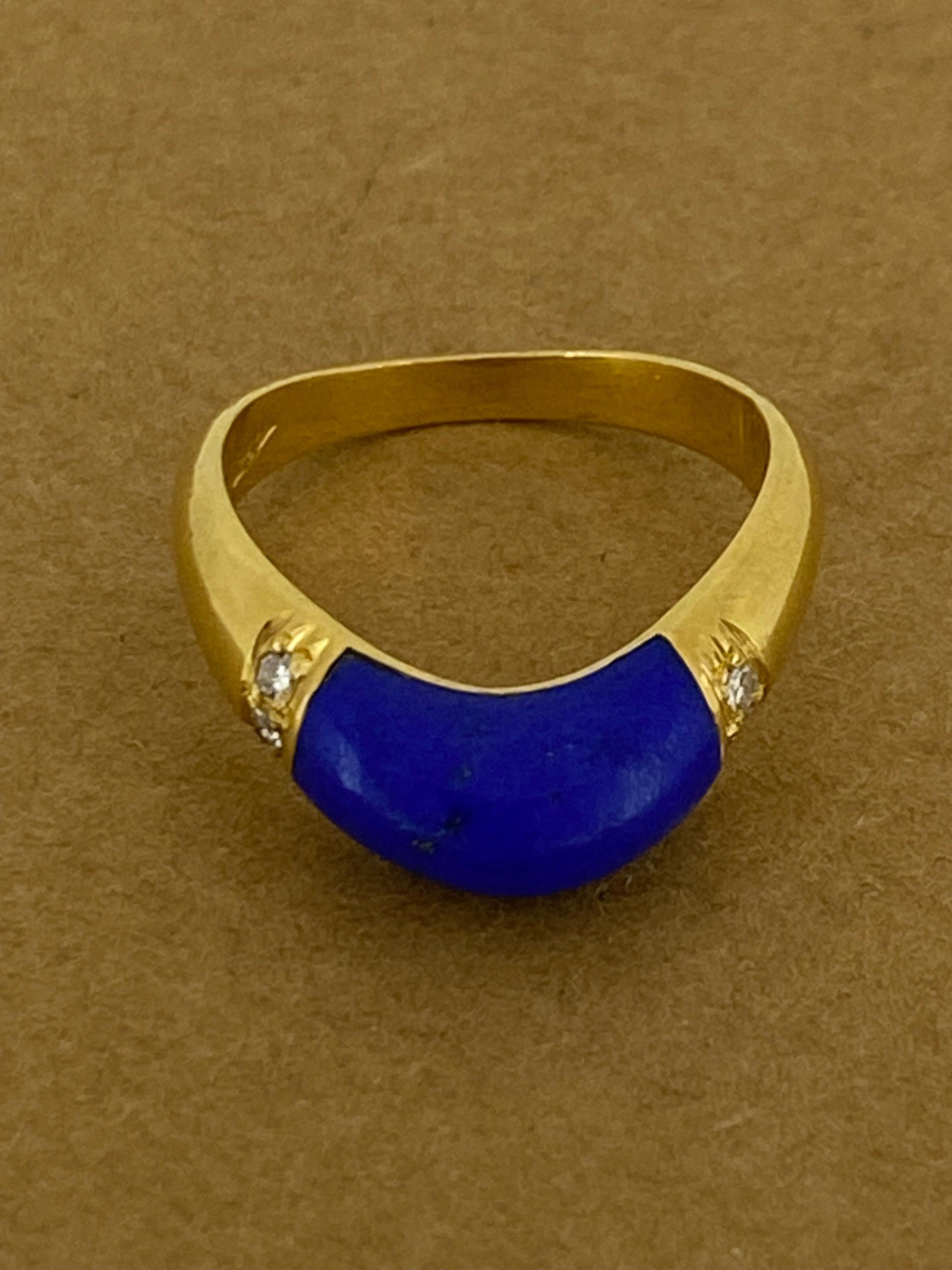 Lapis Lazuli, Diamond 18K Yellow Gold U-Shaped Ring, Italy, Retro, c1960's. In Excellent Condition For Sale In MELBOURNE, AU