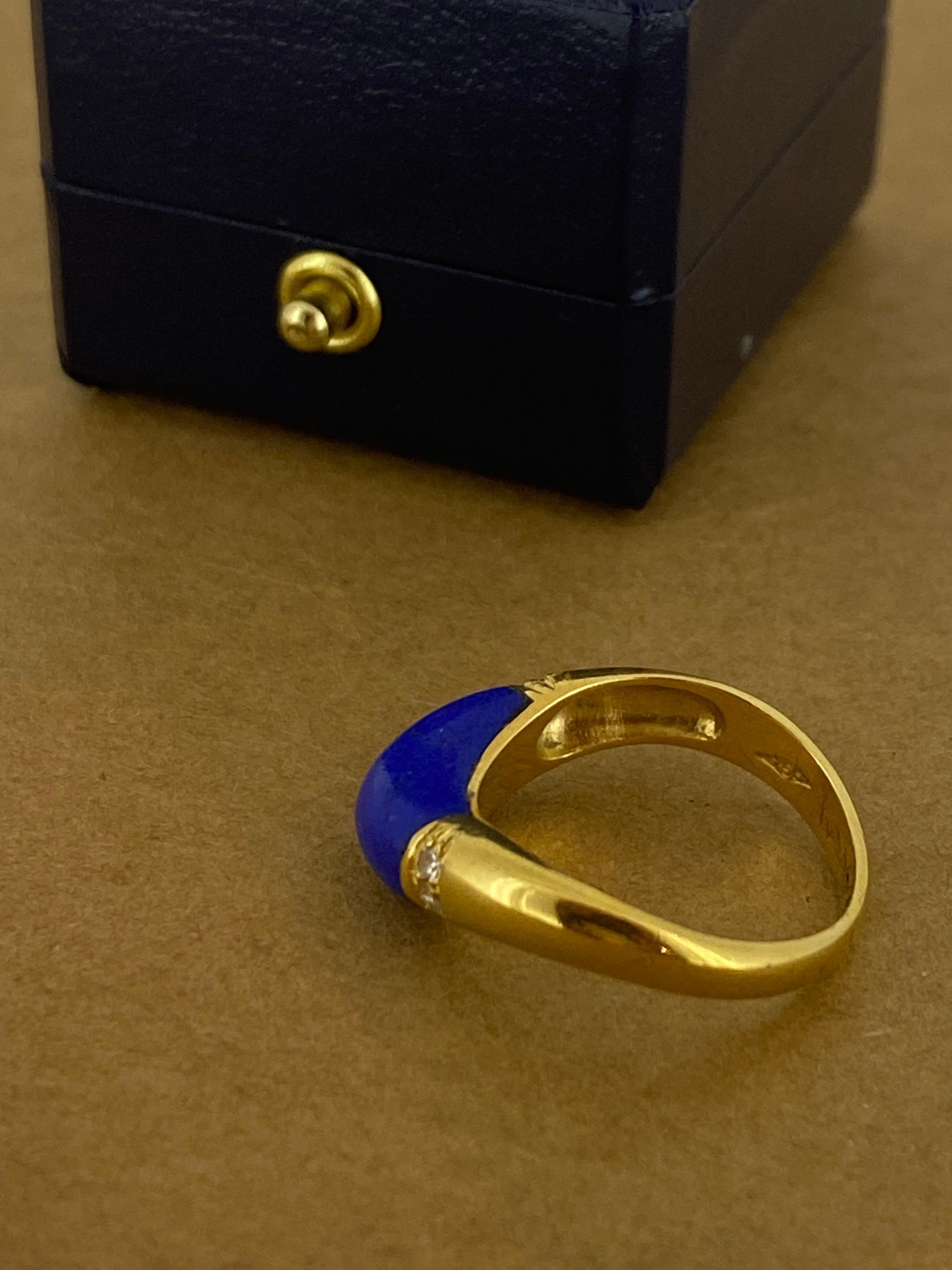 Lapis Lazuli, Diamond 18K Yellow Gold U-Shaped Ring, Italy, Retro, c1960's. For Sale 1