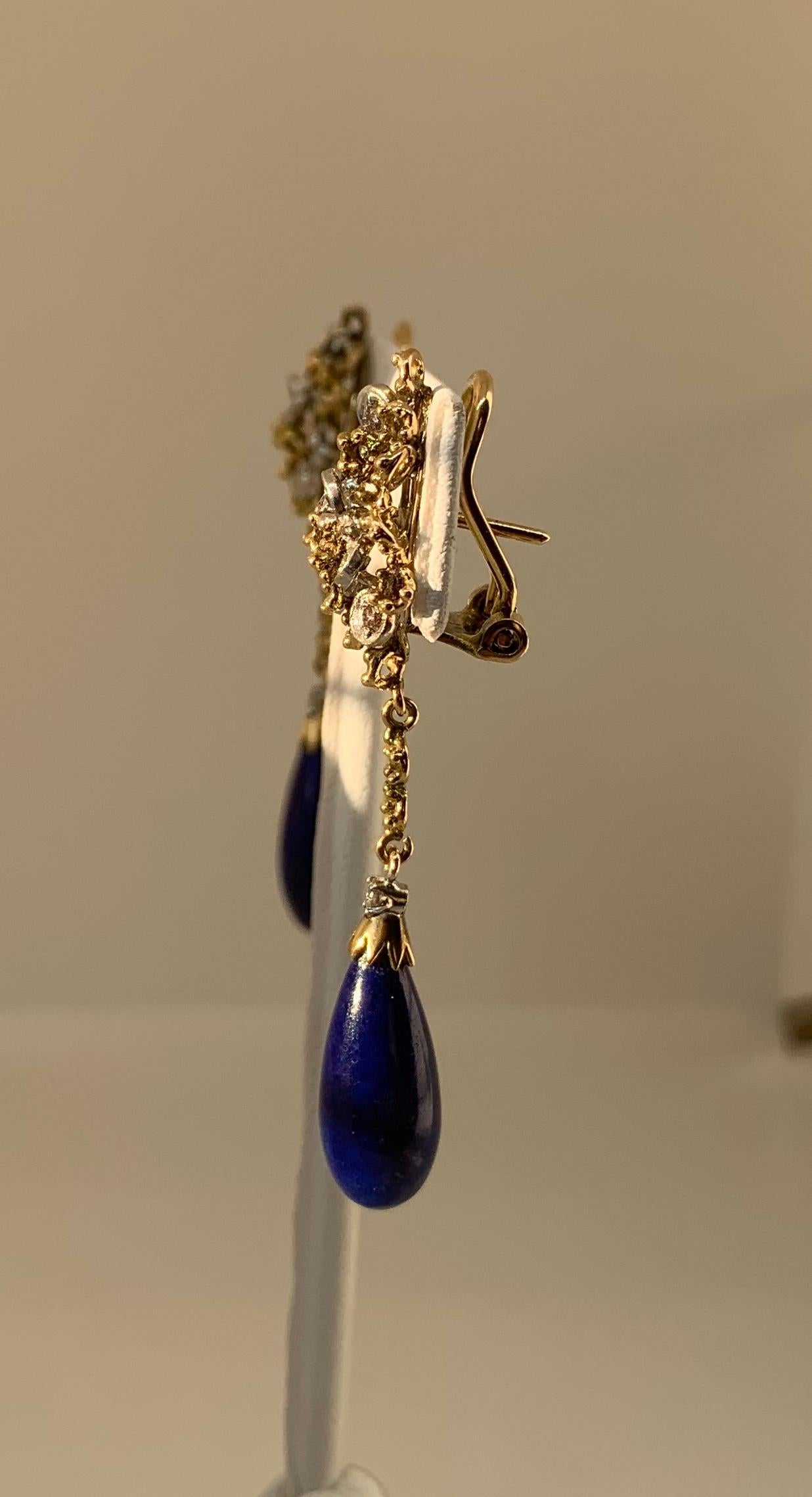 Lapis Lazuli Diamond Dangle Drop Earrings Retro Mid-Century Modern 18 Karat Gold In Excellent Condition For Sale In New York, NY