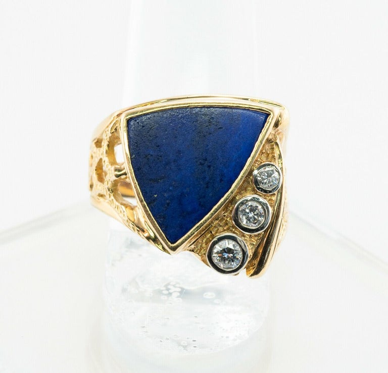 Lapis Lazuli Diamond Ring 18K Gold Geometric Vintage For Sale 3