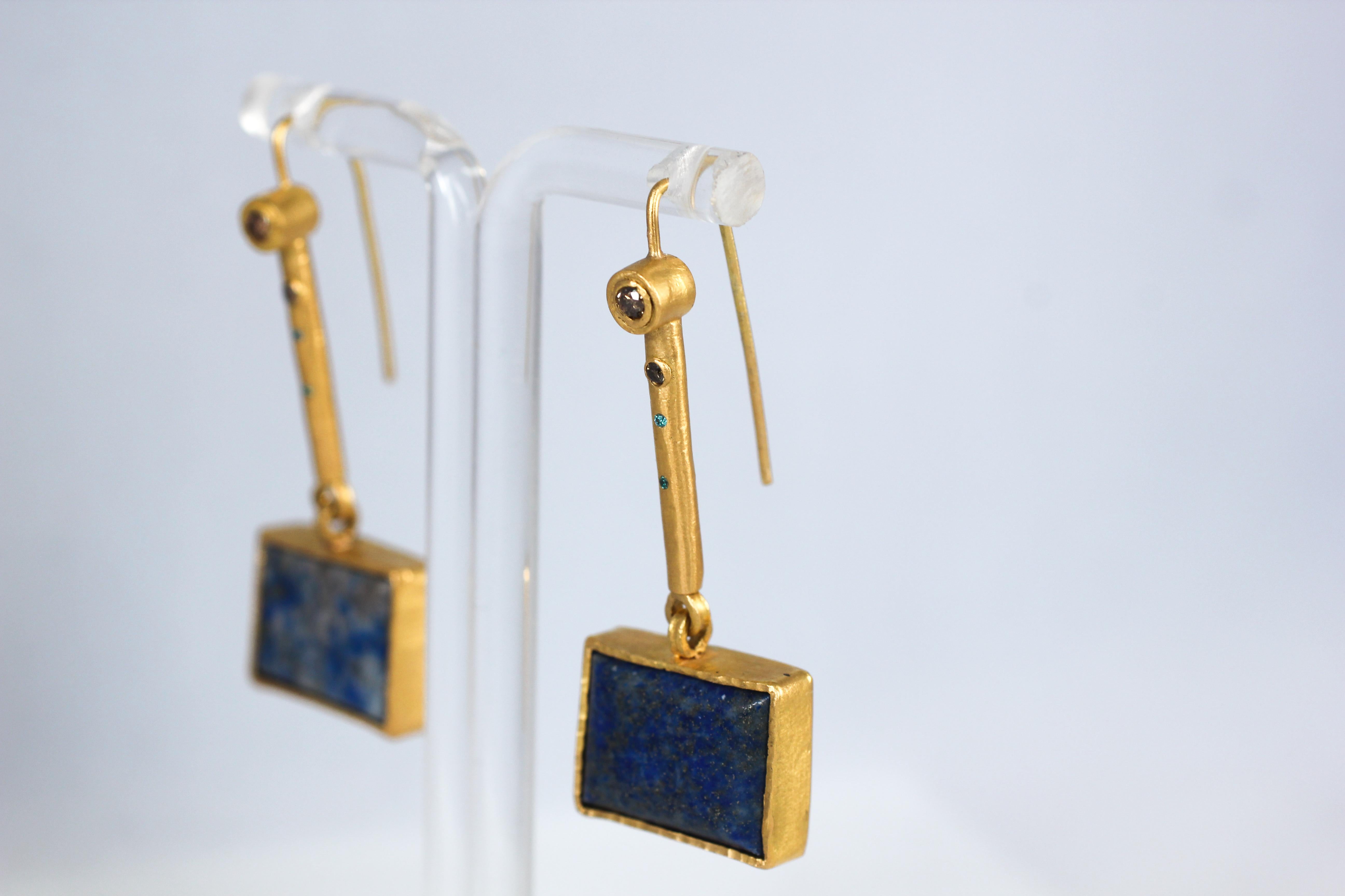 Women's Lapis Lazuli Diamond Solid 22K Gold Dangle Drop Contemporary Earrings For Sale