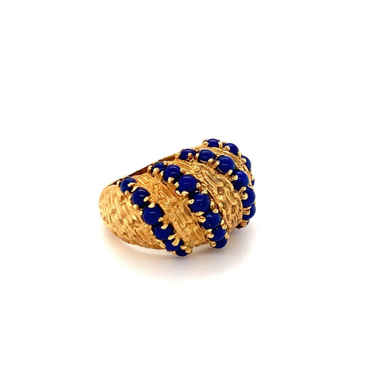 Women's Lapis Lazuli Dome 18K Yellow Gold Ring, circa 1970s For Sale