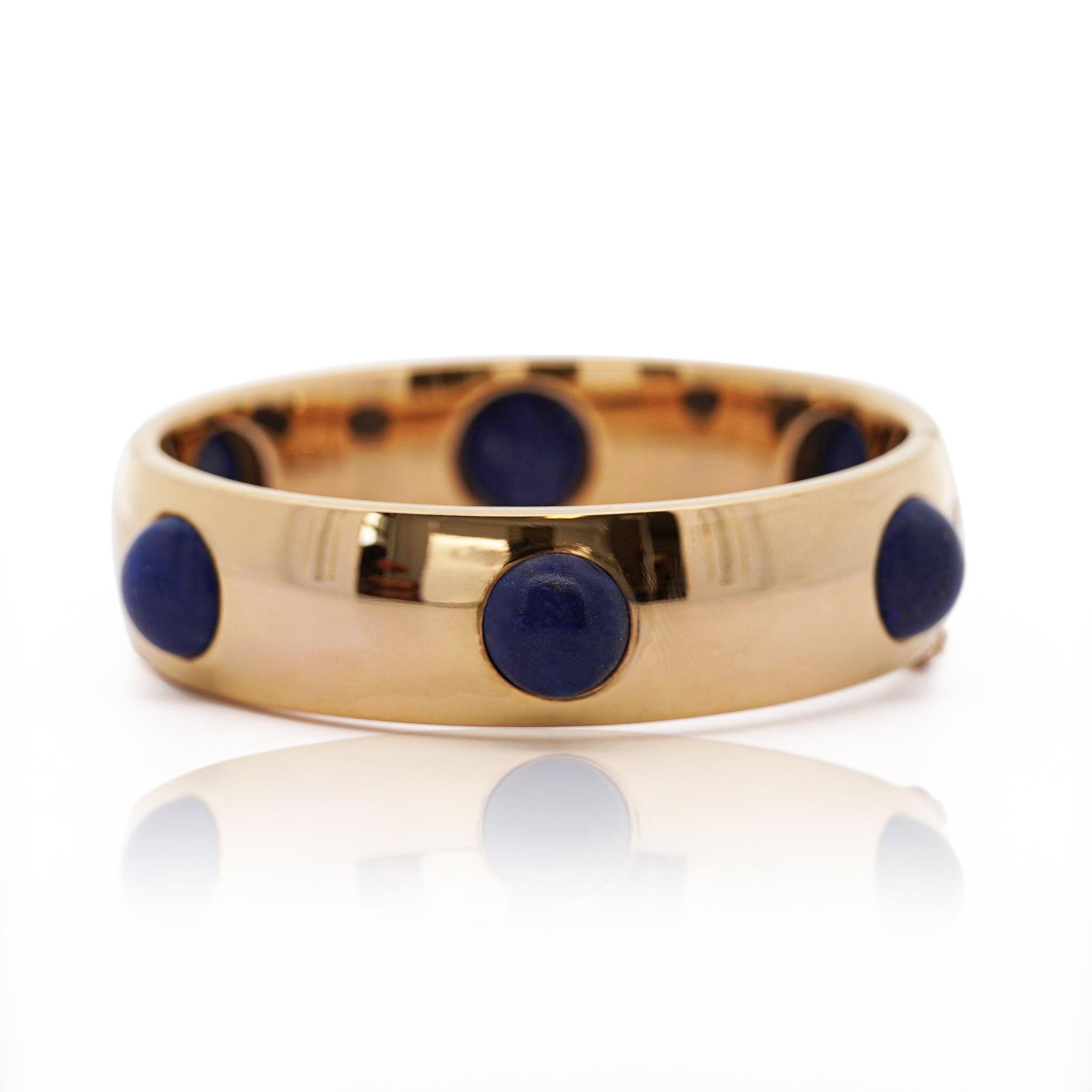 Armreif aus 18 Karat Gold mit Lapislazuli und Einbaubeleuchtung Damen im Angebot