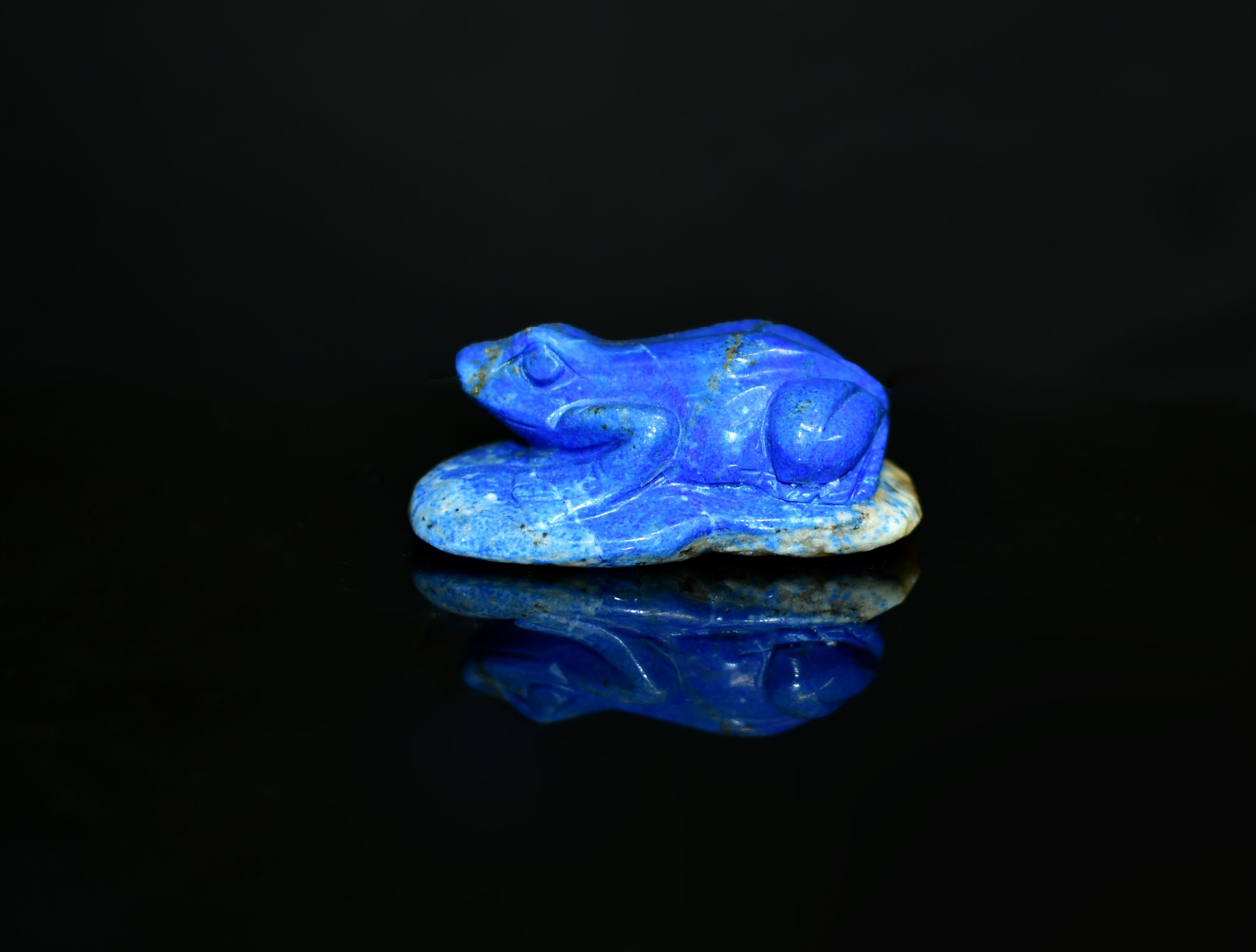 Lapis Lazuli Frog Japanese Antique Blue Gemstone Animal For Sale at 1stDibs