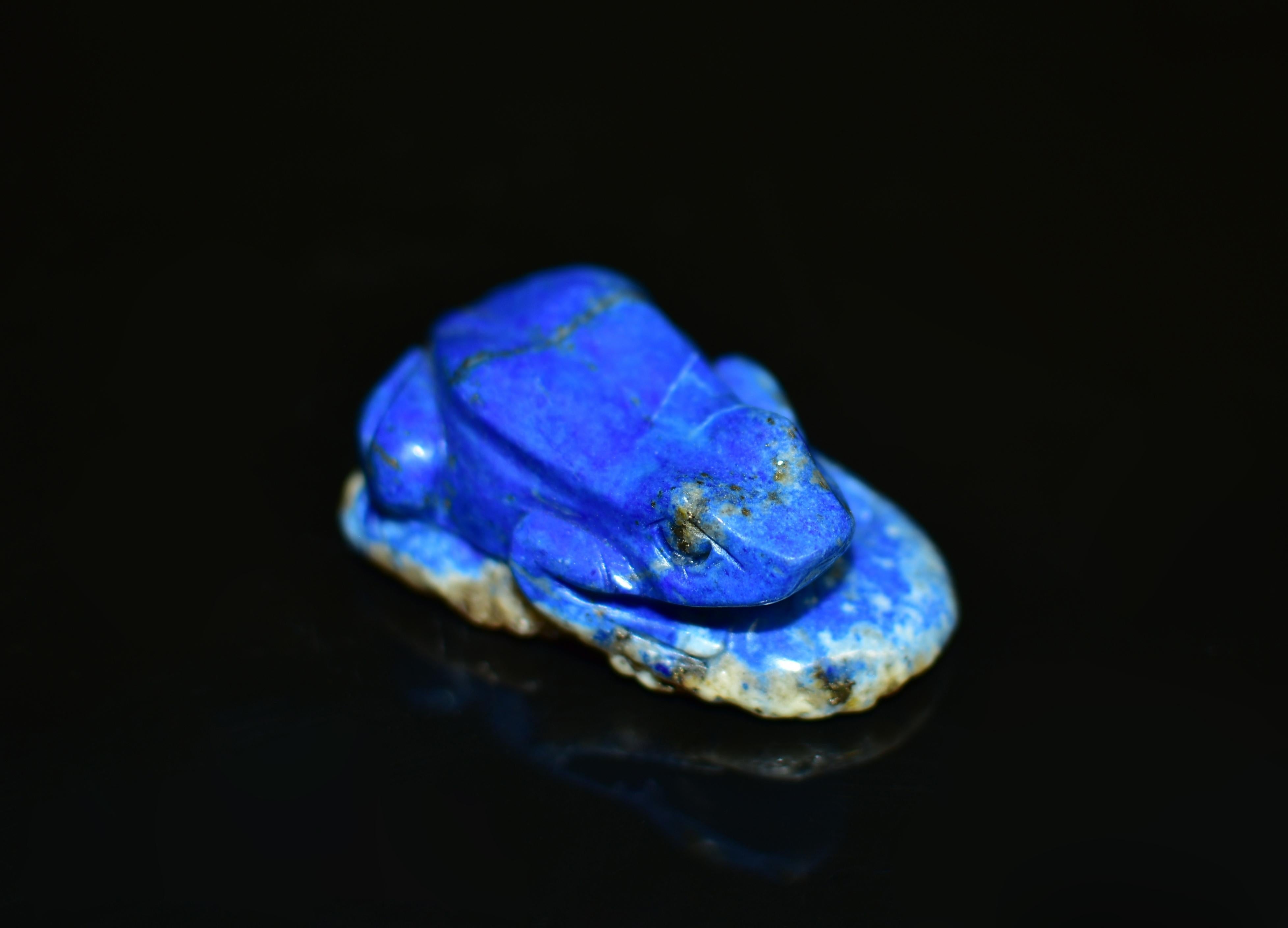 Lapis Lazuli Frog Japanese Antique Blue Gemstone Animal For Sale at 1stDibs