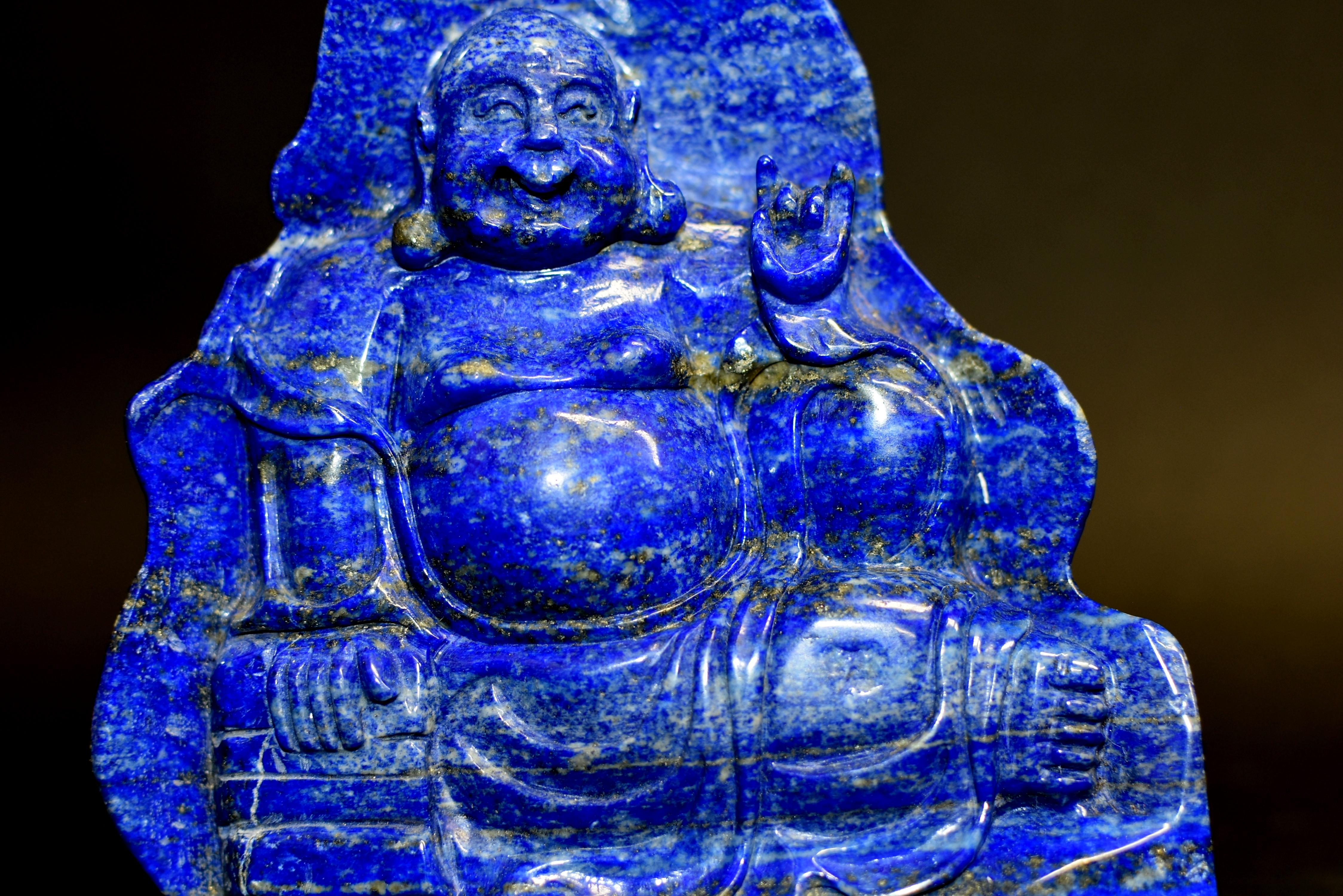 Happy Buddha-Statue aus Lapislazuli im Angebot 6