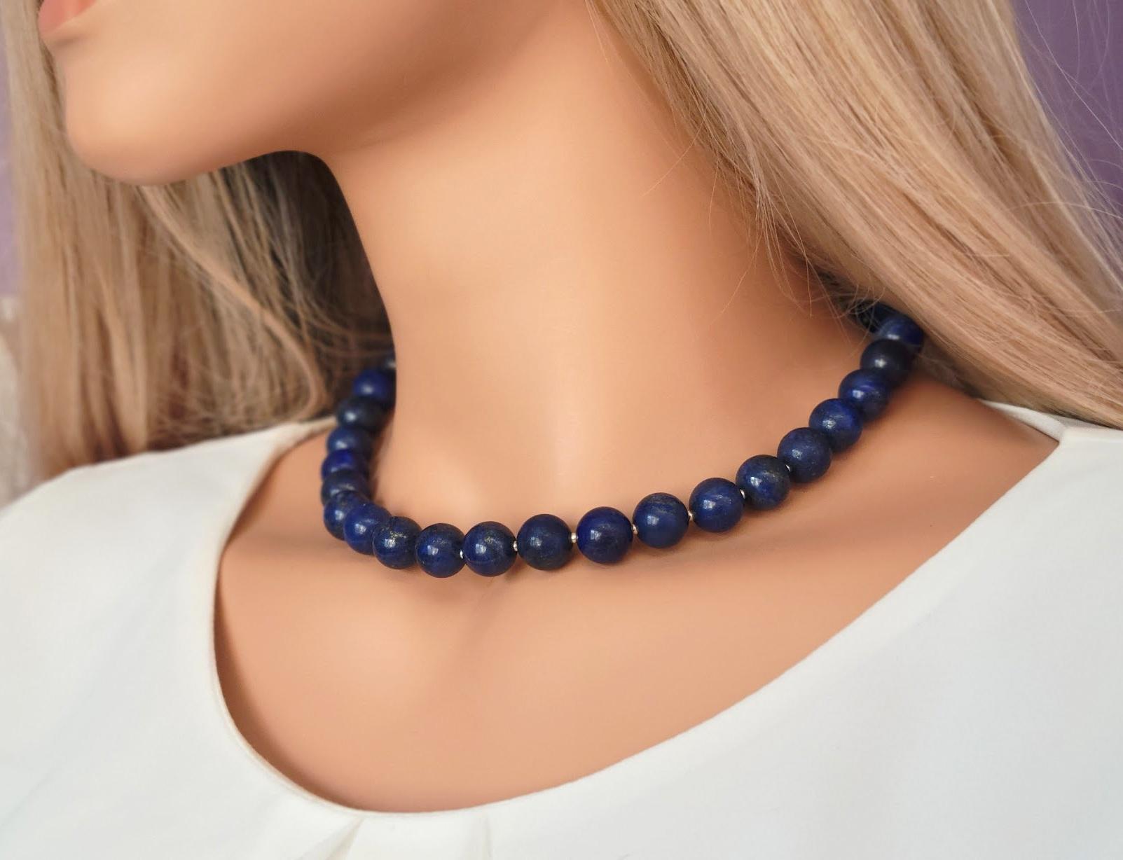 Lapis Lazuli Necklace with Sterling Silver Clasp For Sale 1