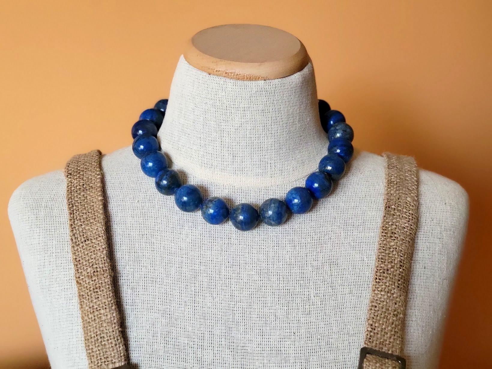 Lapis Lazuli Necklace with Vintage Essex Crystal Clasp In Excellent Condition For Sale In Chesterland, OH