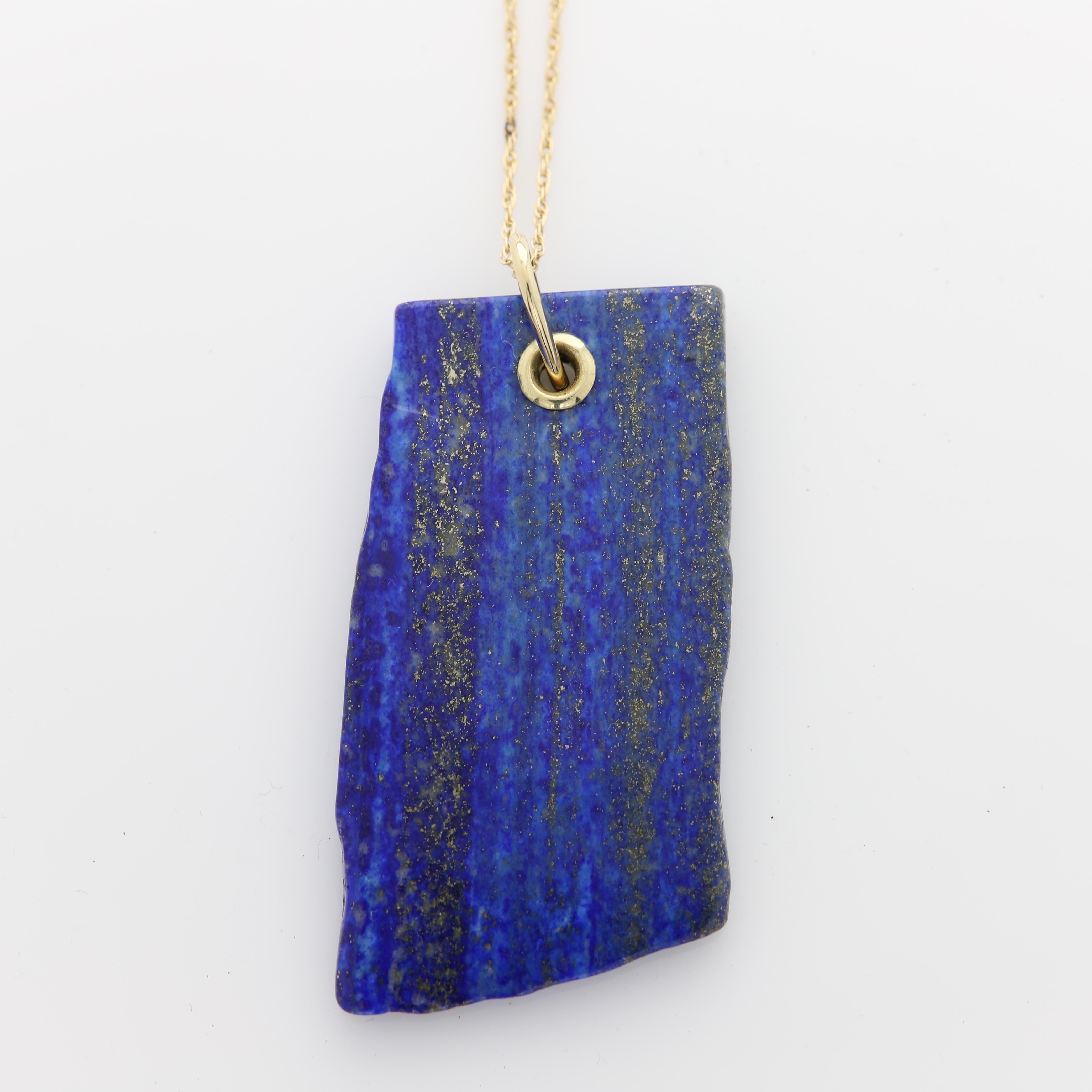 Lapis Lazuli Pendant Necklace 14 Karat Yellow Gold Free Style Shape Lapis Stone For Sale 2
