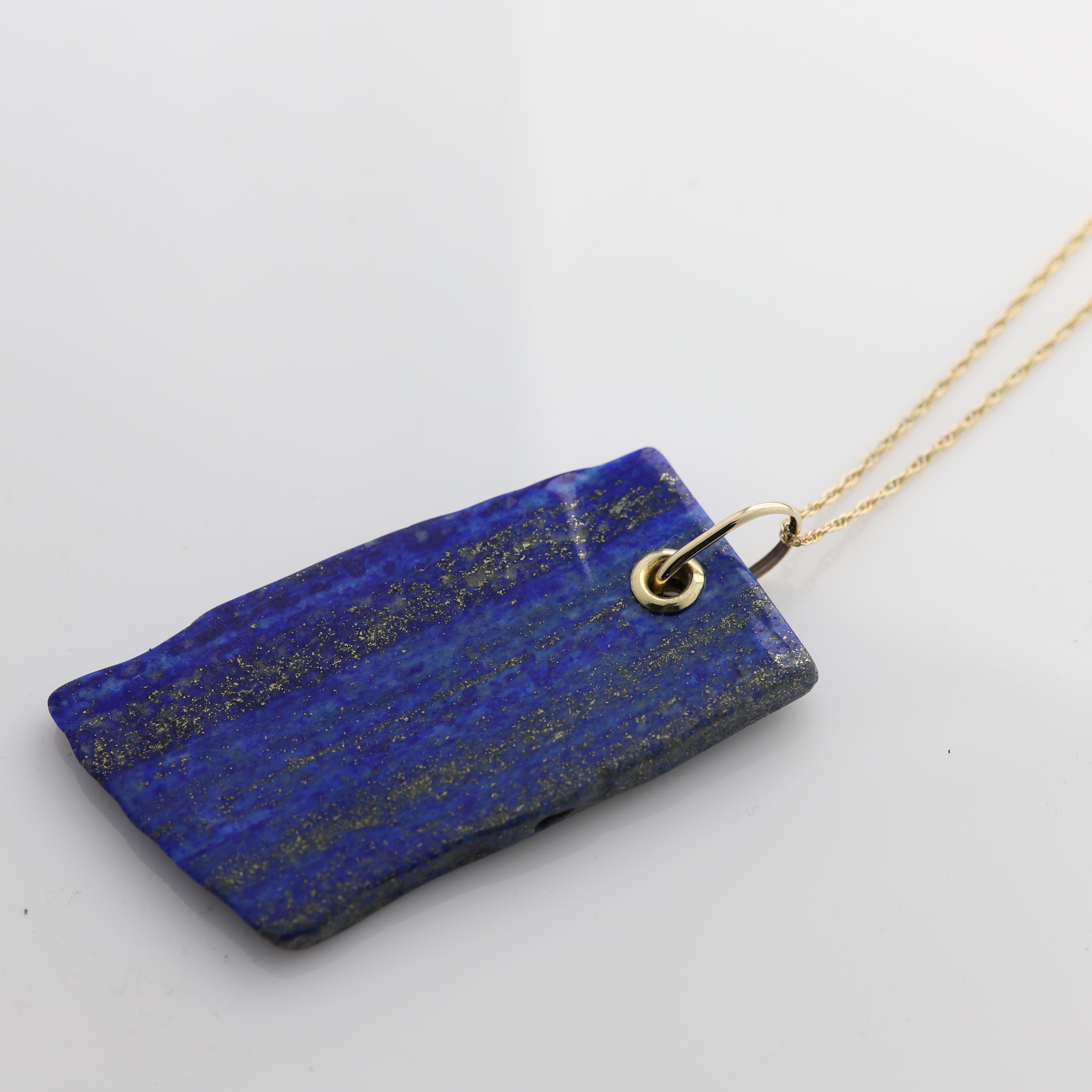 Lapis Lazuli Pendant Necklace 14 Karat Yellow Gold Free Style Shape Lapis Stone For Sale 3