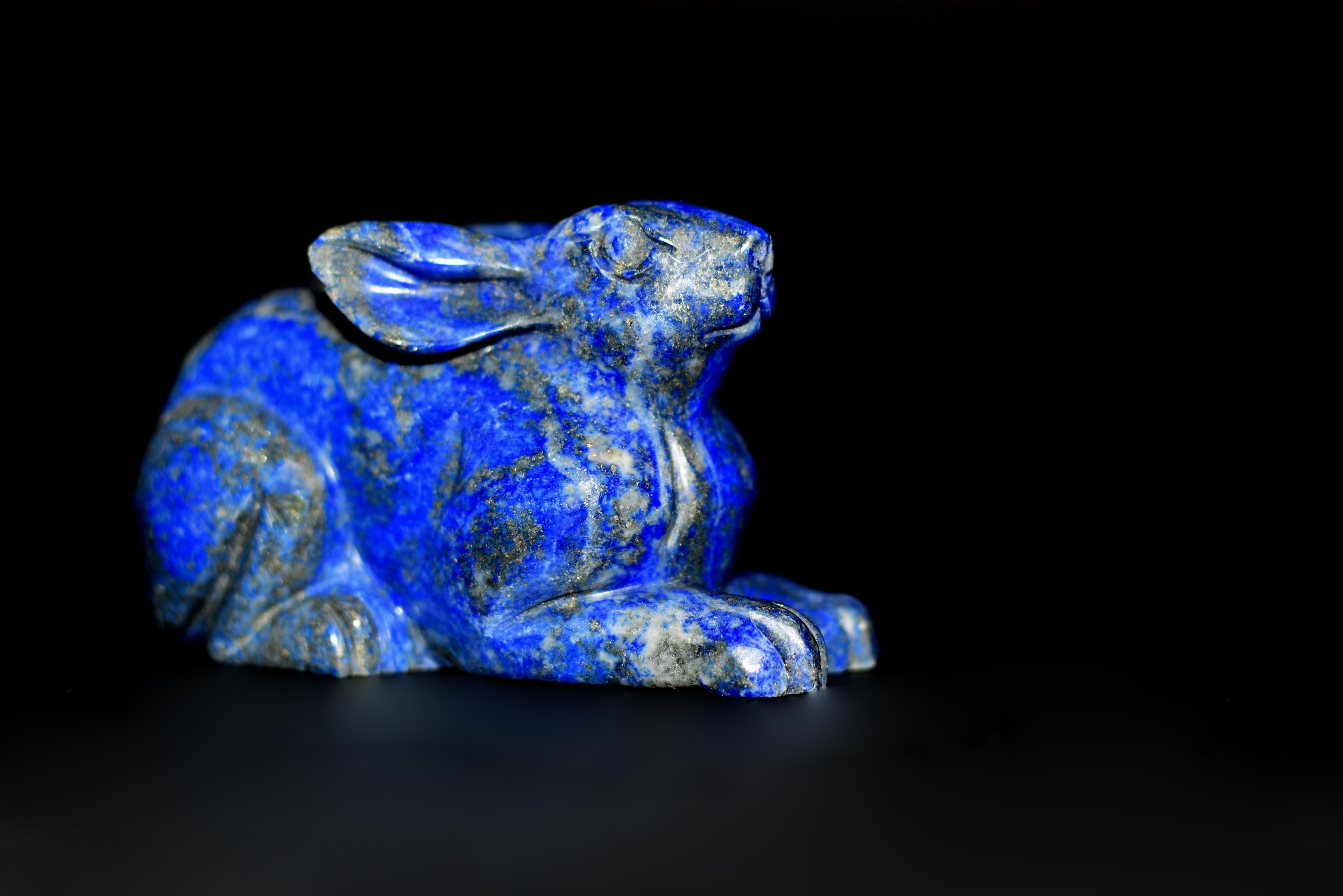 20th Century Lapis Lazuli Rabbit Paperweight For Sale
