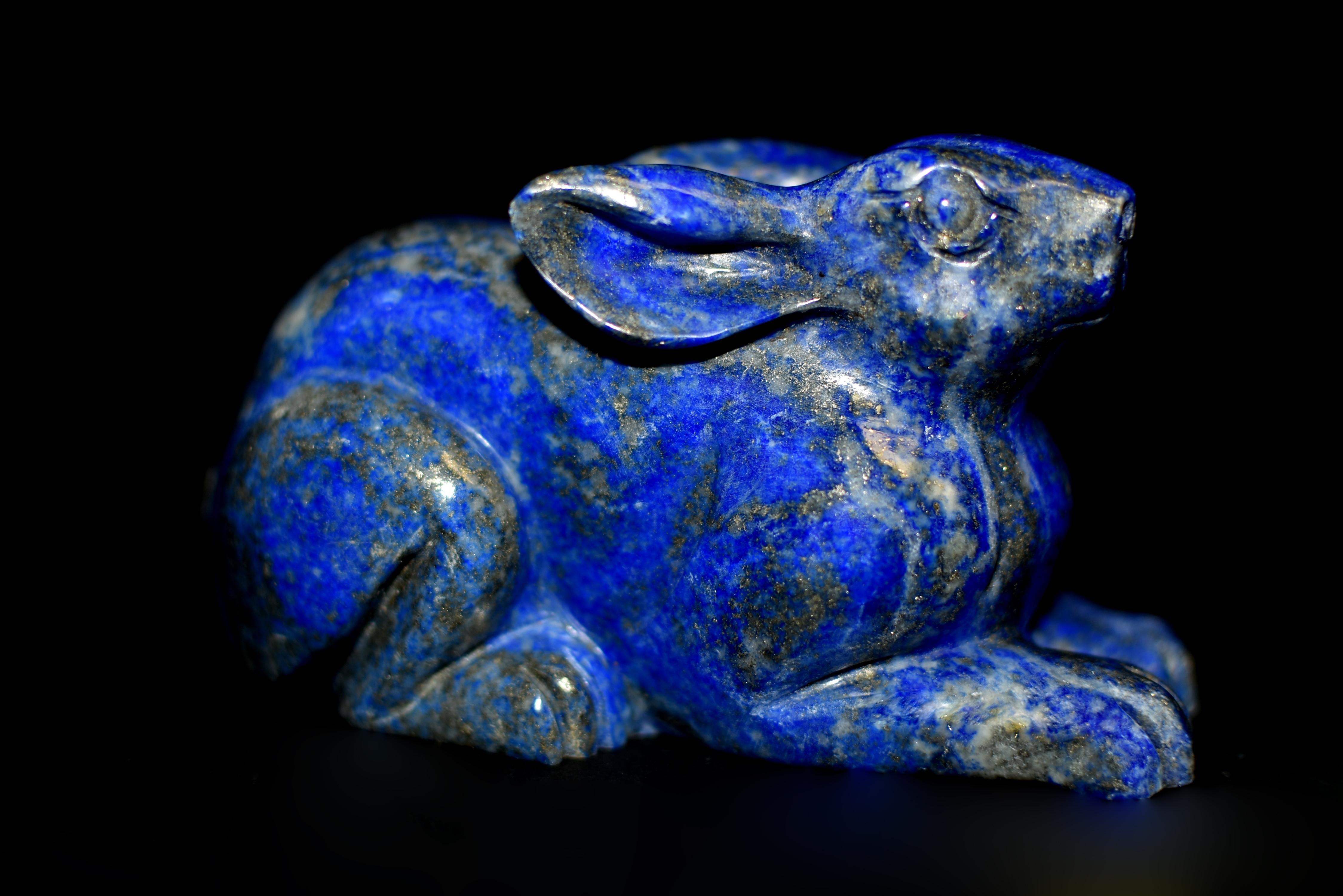 Lapis Lazuli Rabbit Paperweight For Sale 2