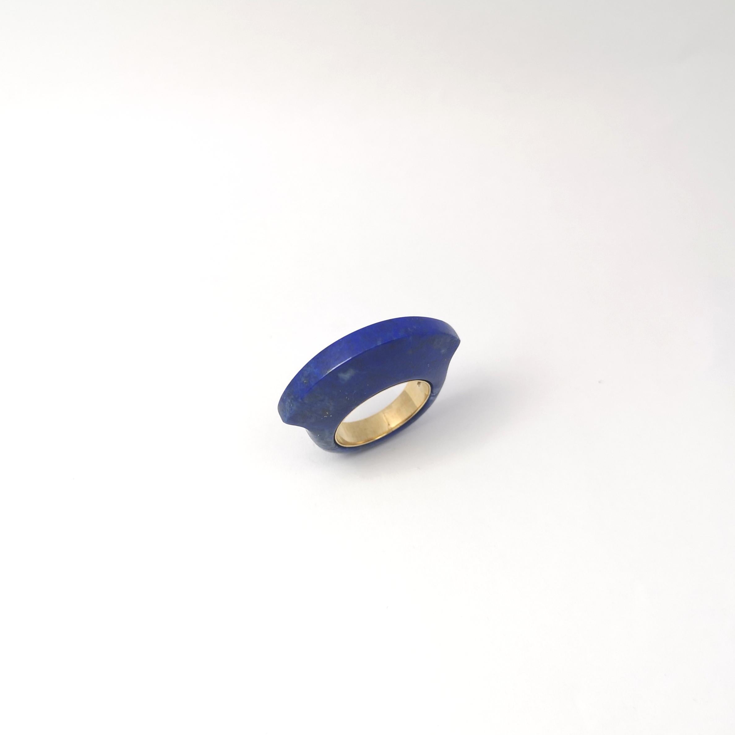 Ring mit Lapislazuli in 18 Karat Goldfassungen gefasst im Angebot 5