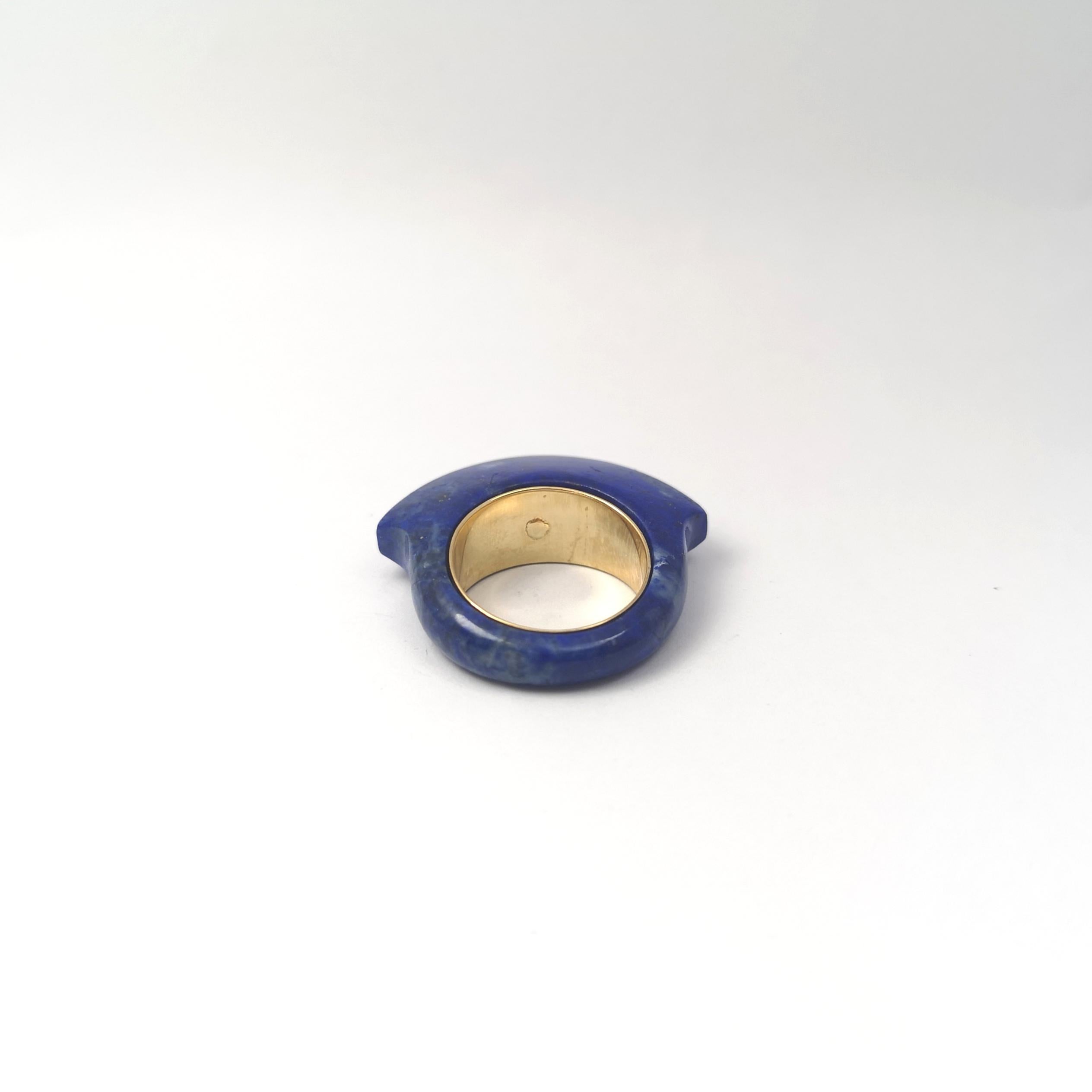 Ring mit Lapislazuli in 18 Karat Goldfassungen gefasst im Angebot 7