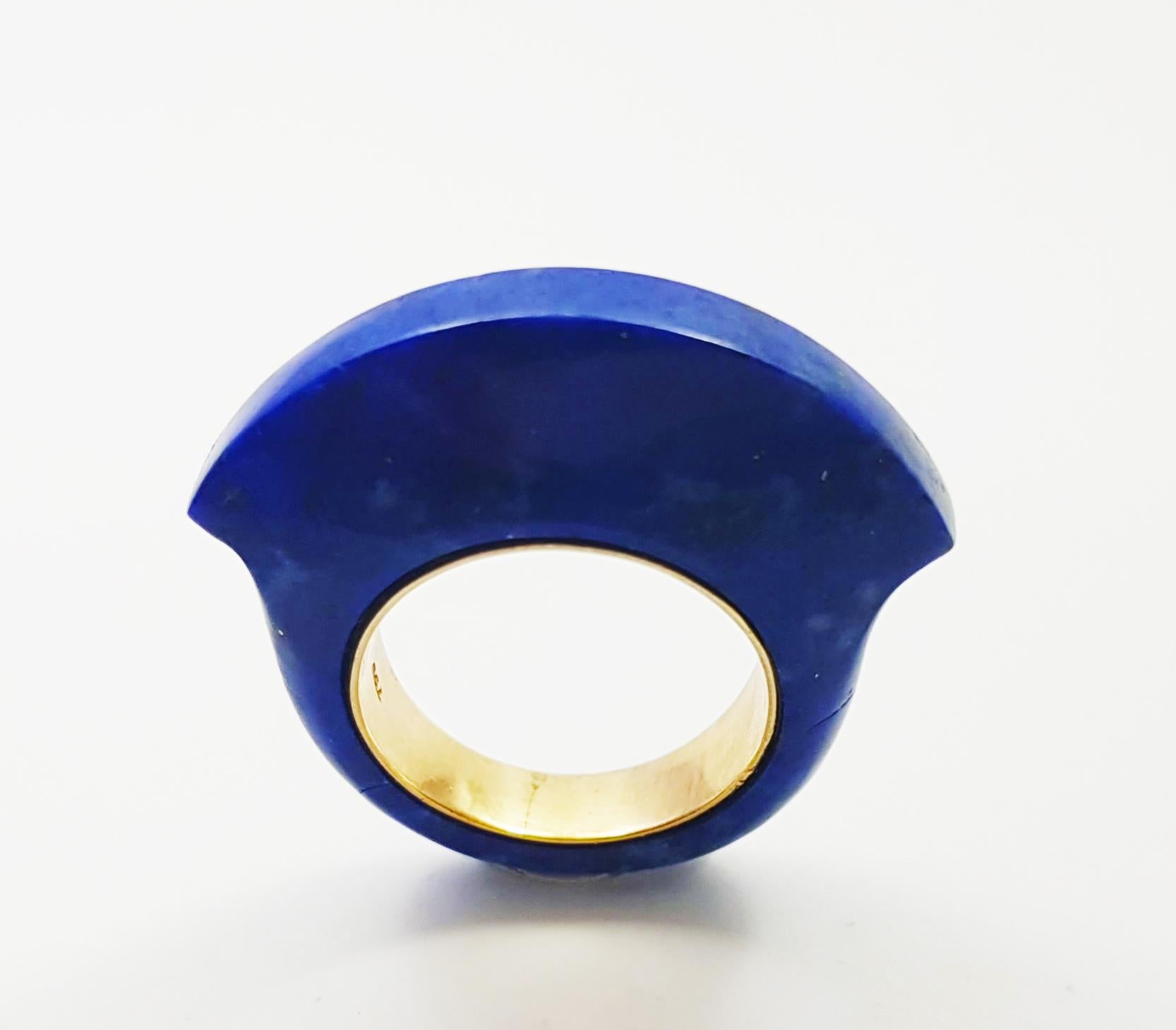 Ring mit Lapislazuli in 18 Karat Goldfassungen gefasst im Angebot 9