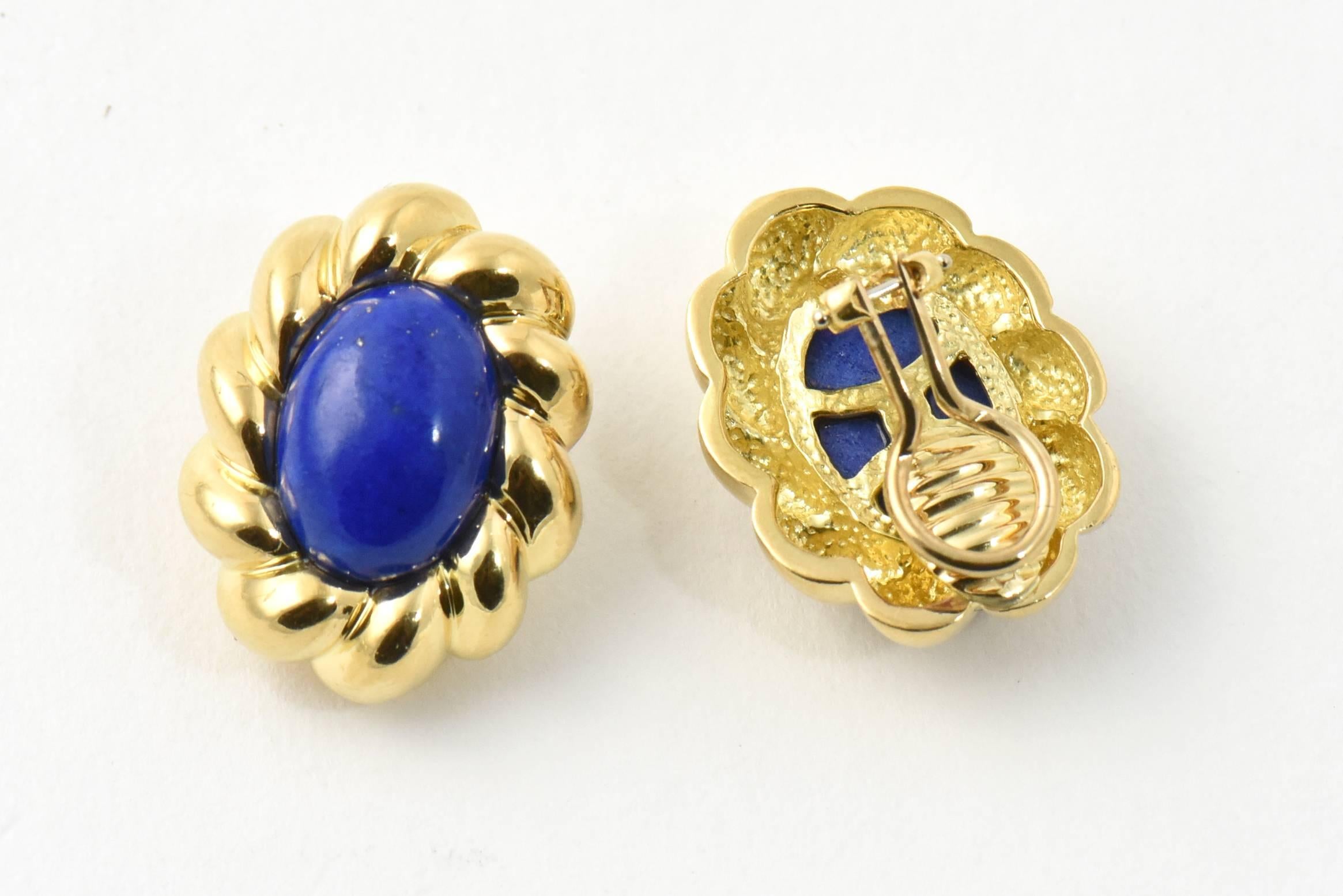 Women's Lapis Lazuli Sculpted Gold Clip Earrings