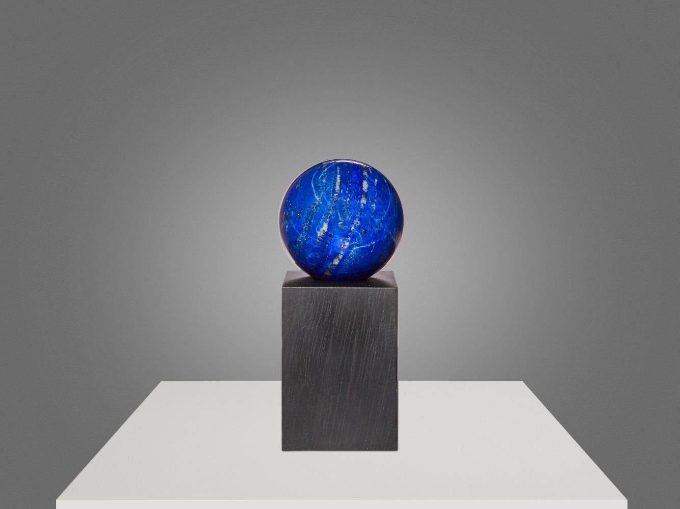 Lapis lazuli sphere For Sale 2