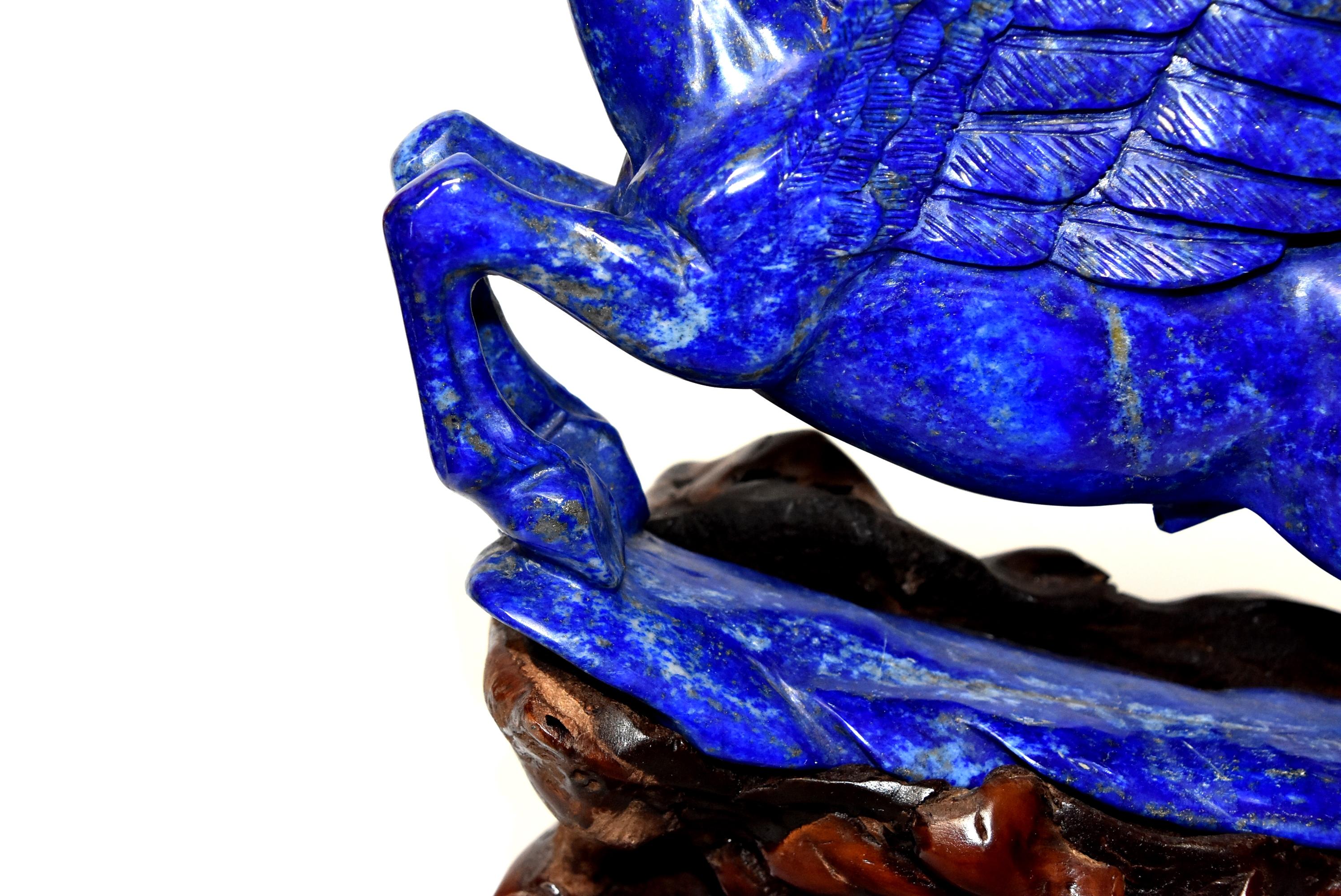 Lapis Lazuli Statue, 4.5 Lb Pegasus Sculpture by Known Artist In Excellent Condition In Somis, CA