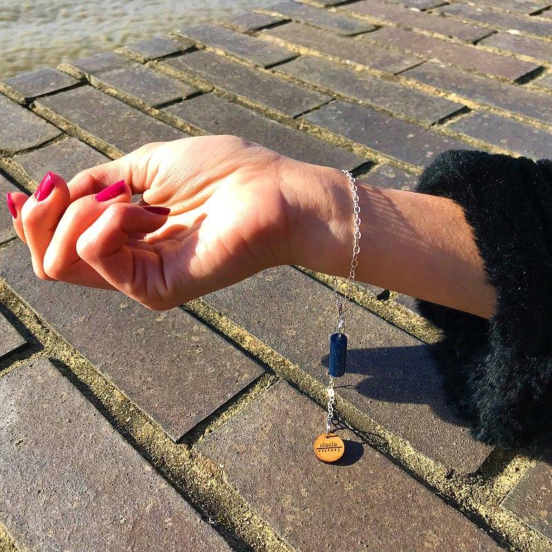 Bracciale in argento sterling con lapislazzuli, nlanlaVictory In condizioni Nuovo in vendita a London, GB