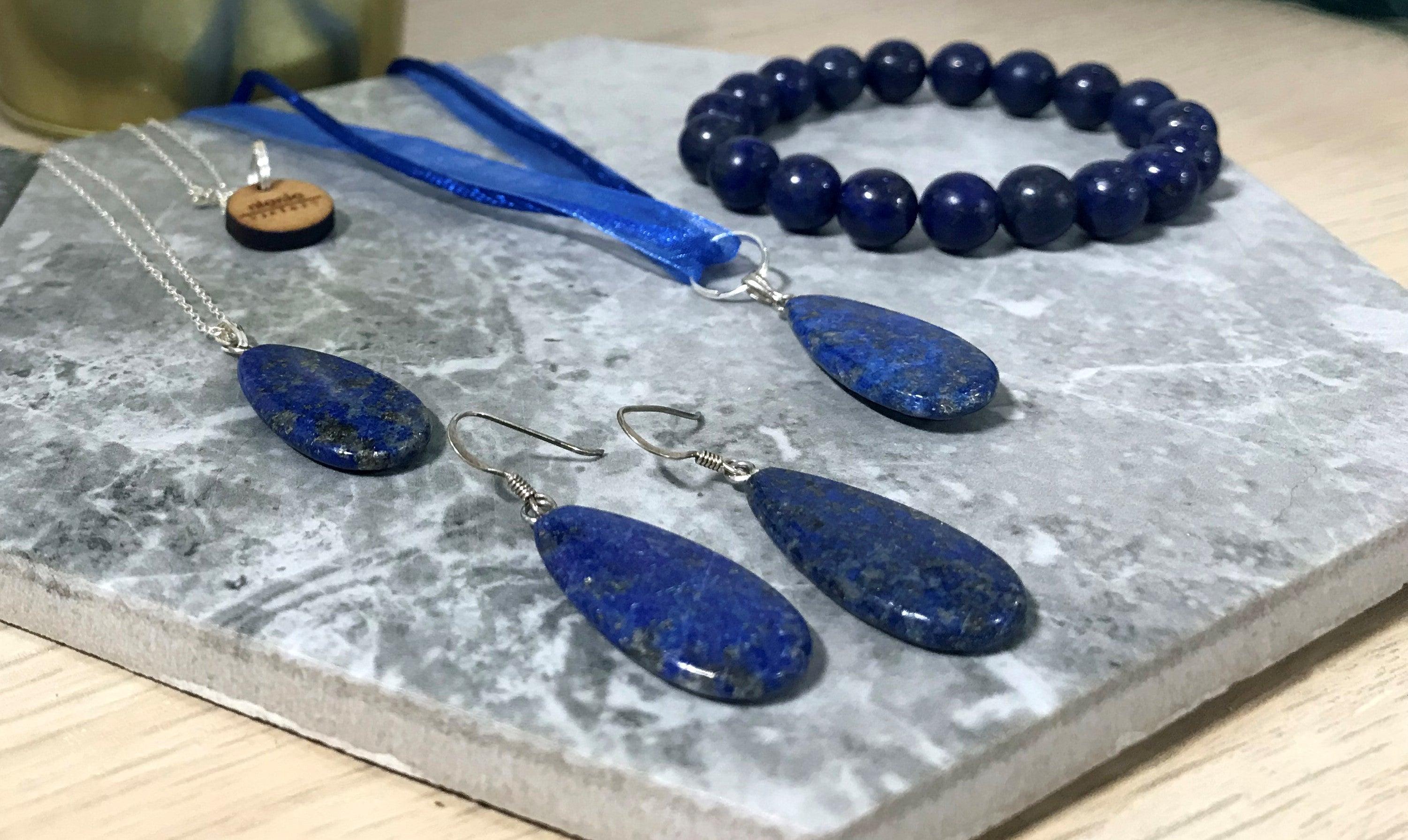 Perlina Orecchini a goccia in lapislazzuli in argento sterling  da nlanlaVictory in vendita