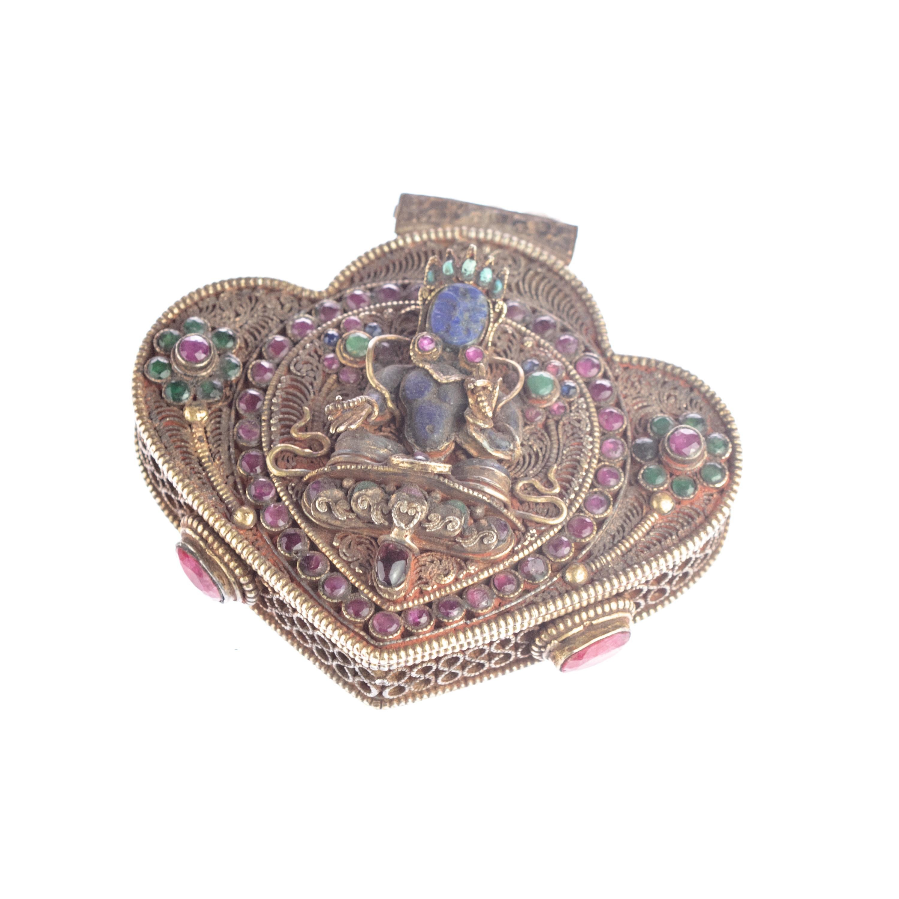 Lapis Lazuli Turquoise Ruby Emerald Tibetan Buddhist Prayer Pendant Jewelry Box For Sale 3