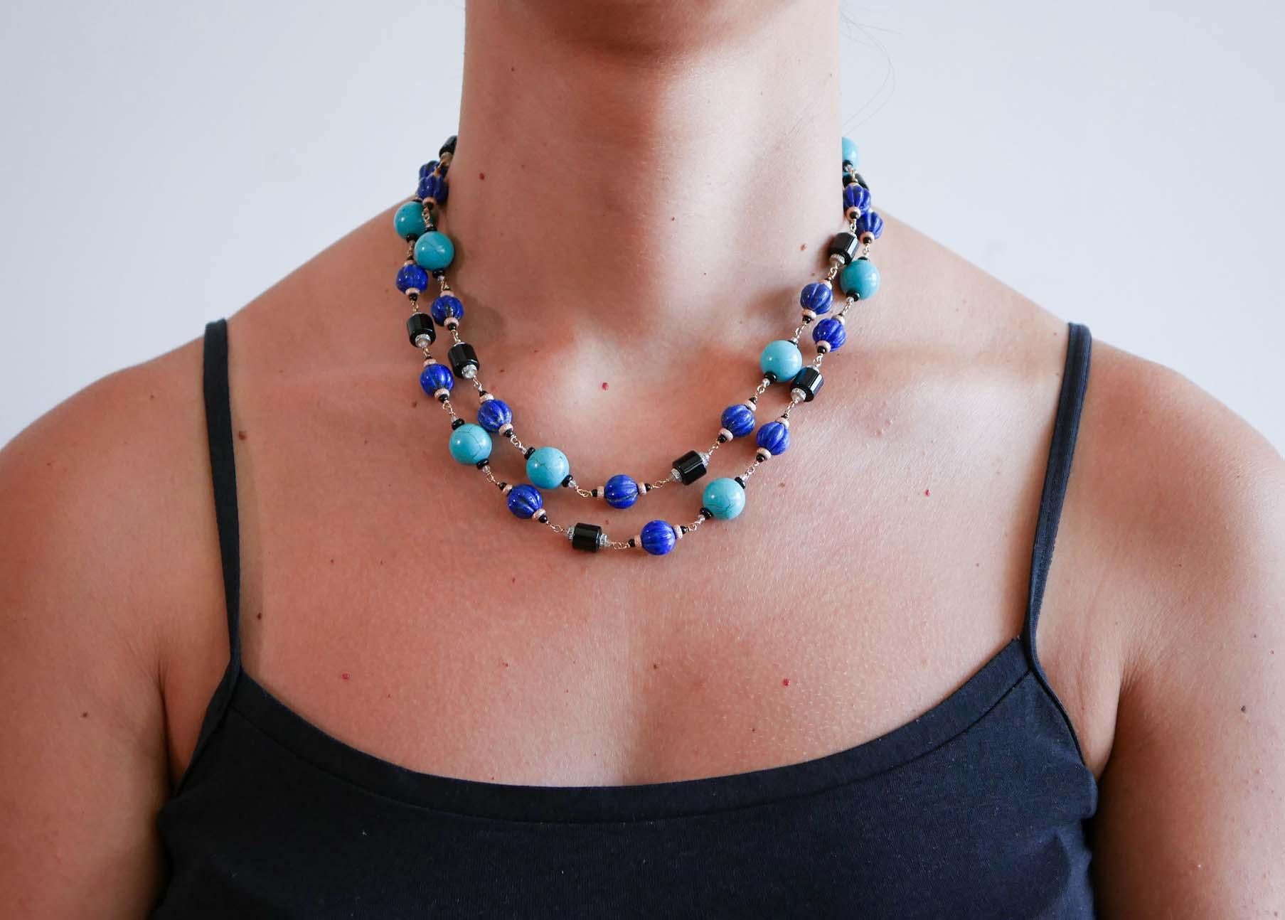 Lapis, magnésite, onyx, diamants, cristal de roche, collier en or rose et en argent. en vente 2