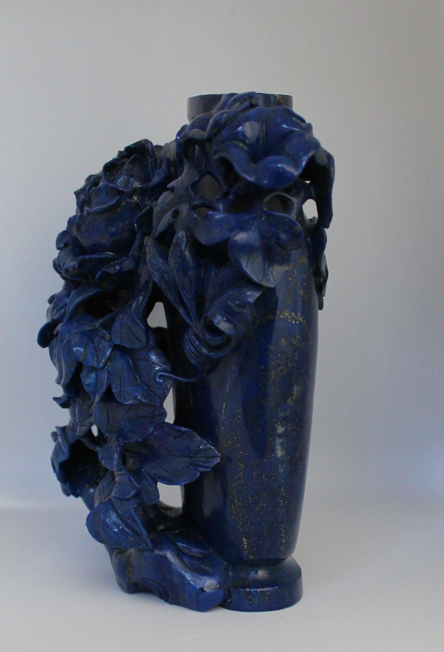 Lapis Peony Vase In Good Condition In San Diego, CA
