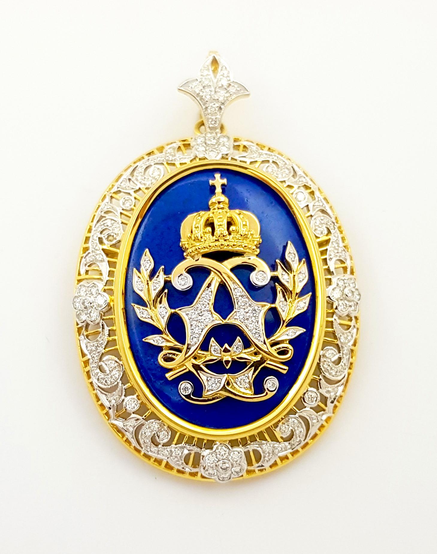 Lapiz Lazuli 26,79 Karat und Diamant 1,11 Karat Brosche/Anhänger in 18K Goldfassung

Breite: 4.8 cm 
Länge: 6,0 cm
Gesamtgewicht: 26,24 Gramm

