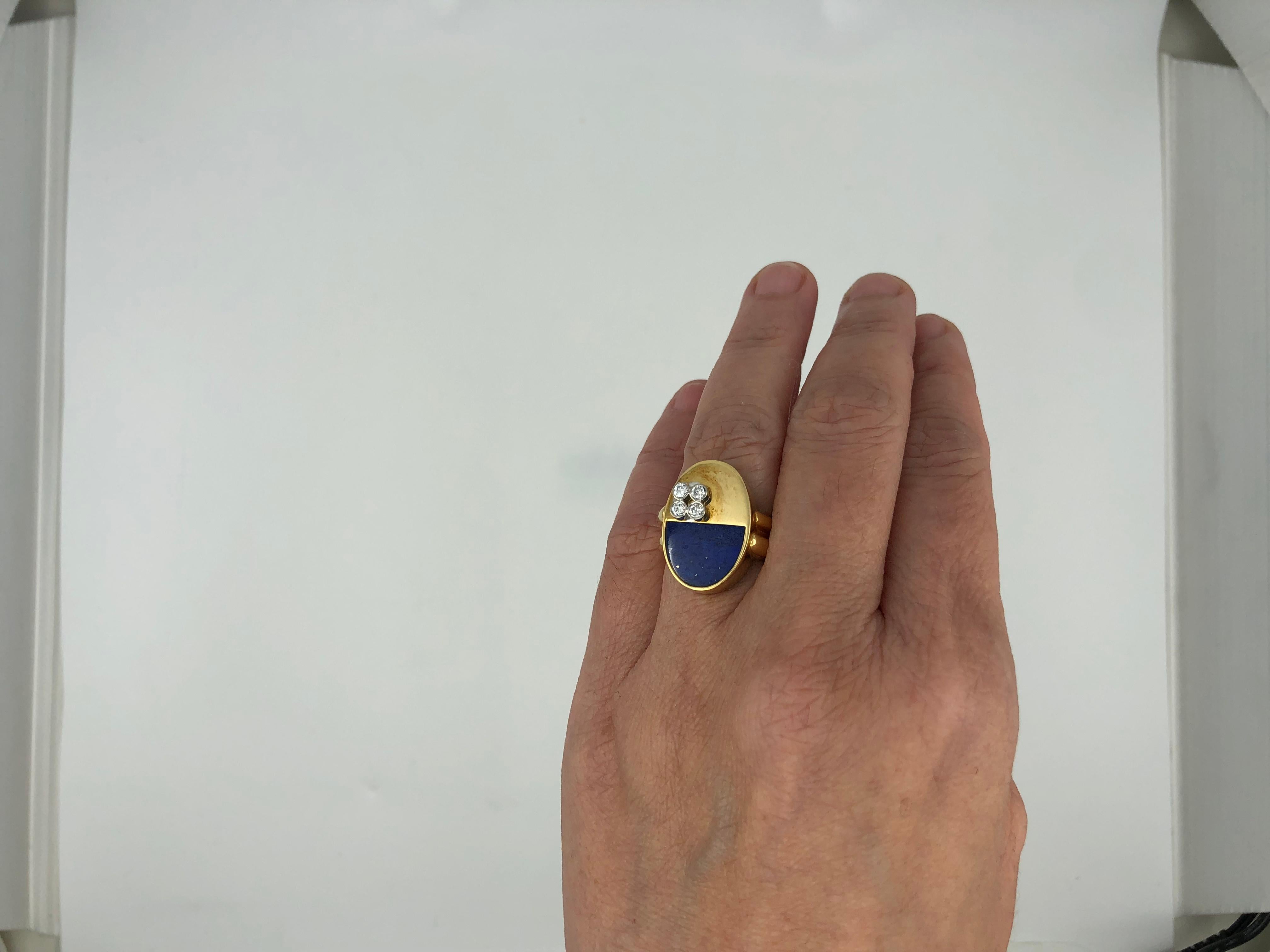 Lapiz Lazuli and Diamond Ring, 18K In Excellent Condition For Sale In New York, NY