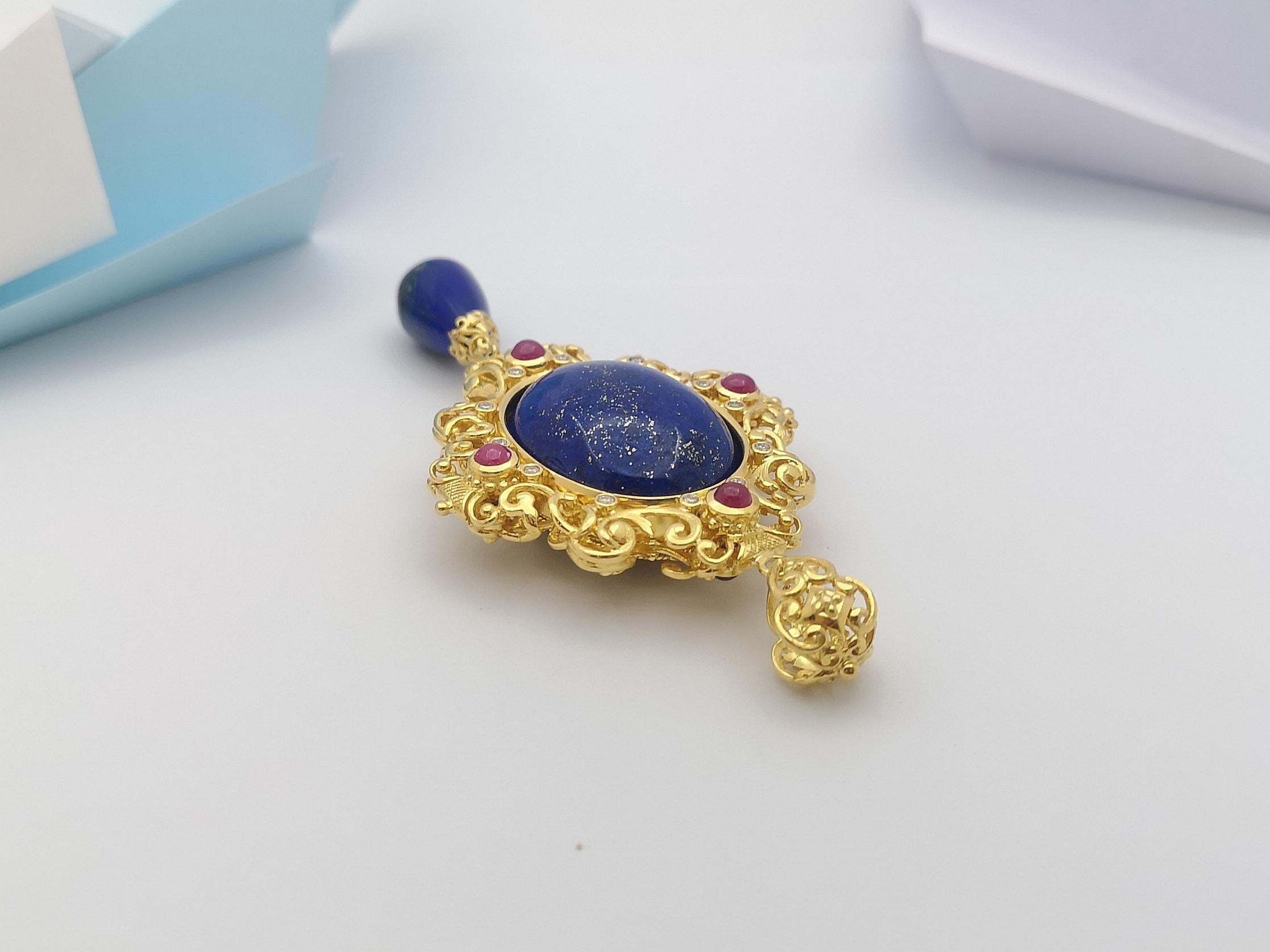 Lapiz-Lazuli, blauer Saphir, Rubin, Smaragd-Anhänger in 18 Karat Goldfassung im Angebot 6