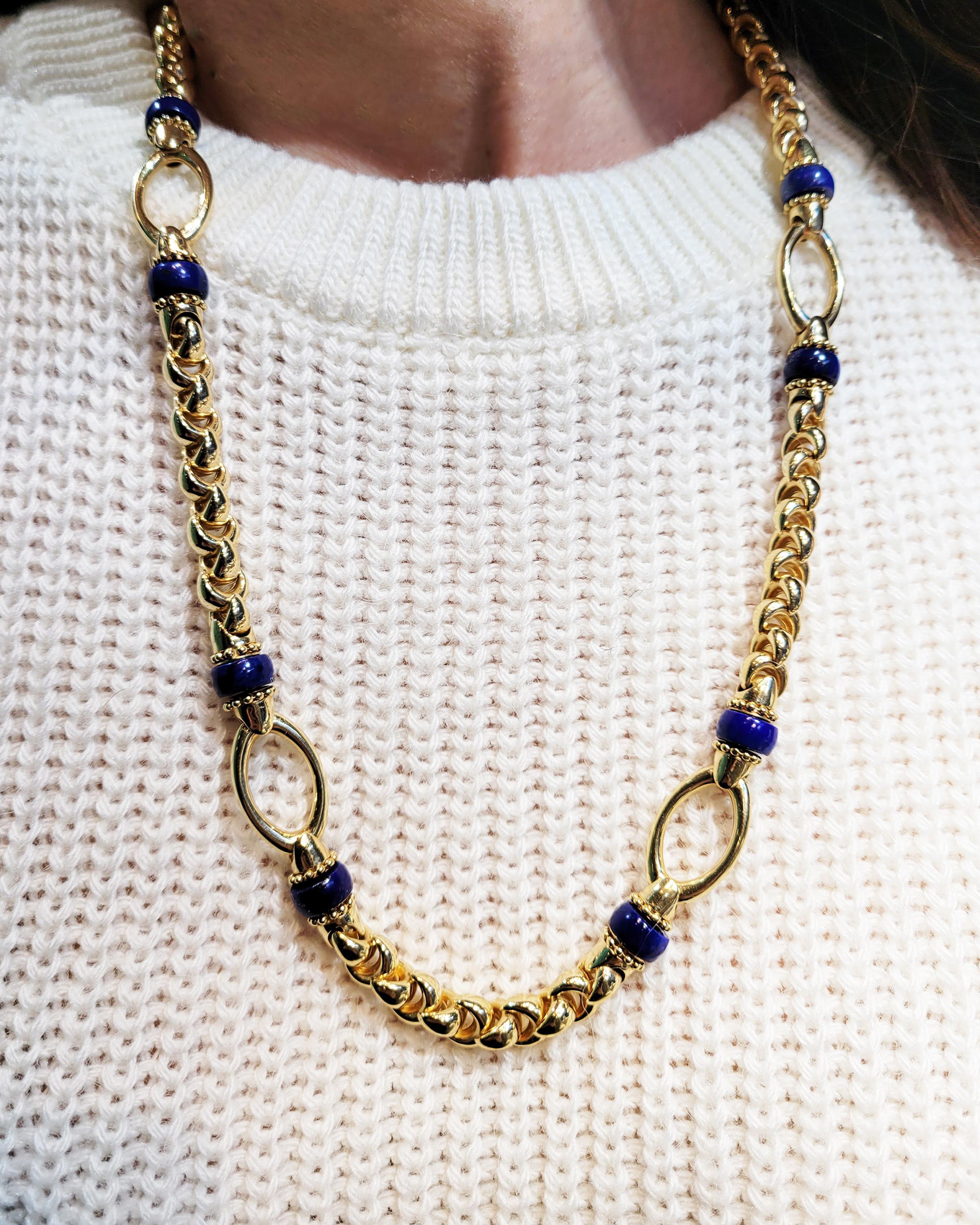 Women's Lapis Lazuli Necklace Earrings Bracelet Jewelry Set in 18k Yellow Gold For Sale